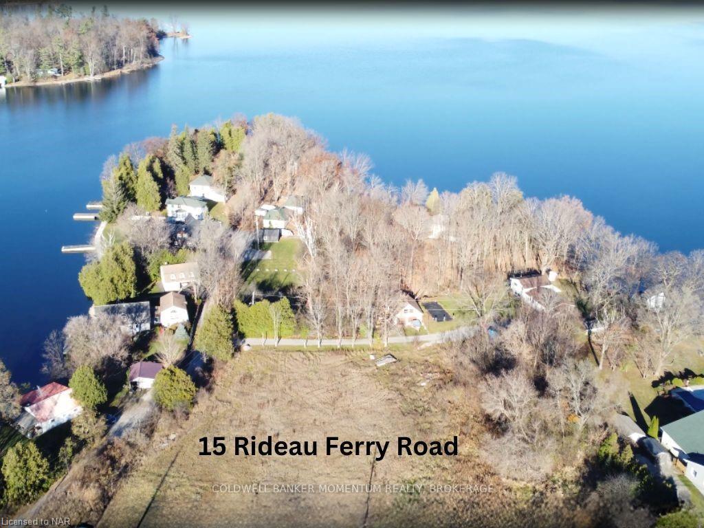 Front of 15 Rideau Ferry Road