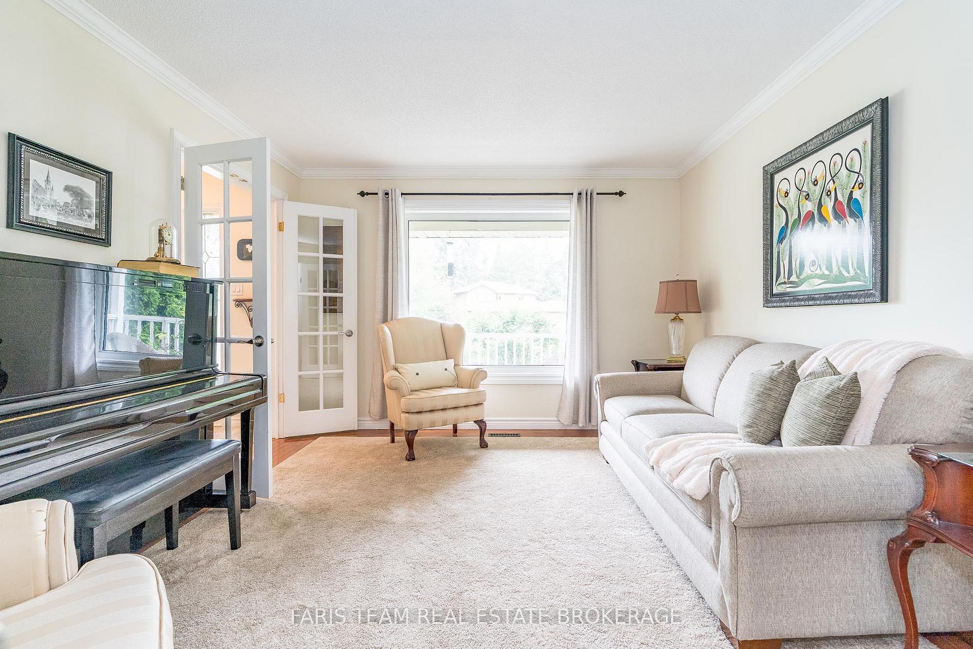 Photo 17 of 33 Willow Landing Road, Springwater, Midhurst — HOMEH