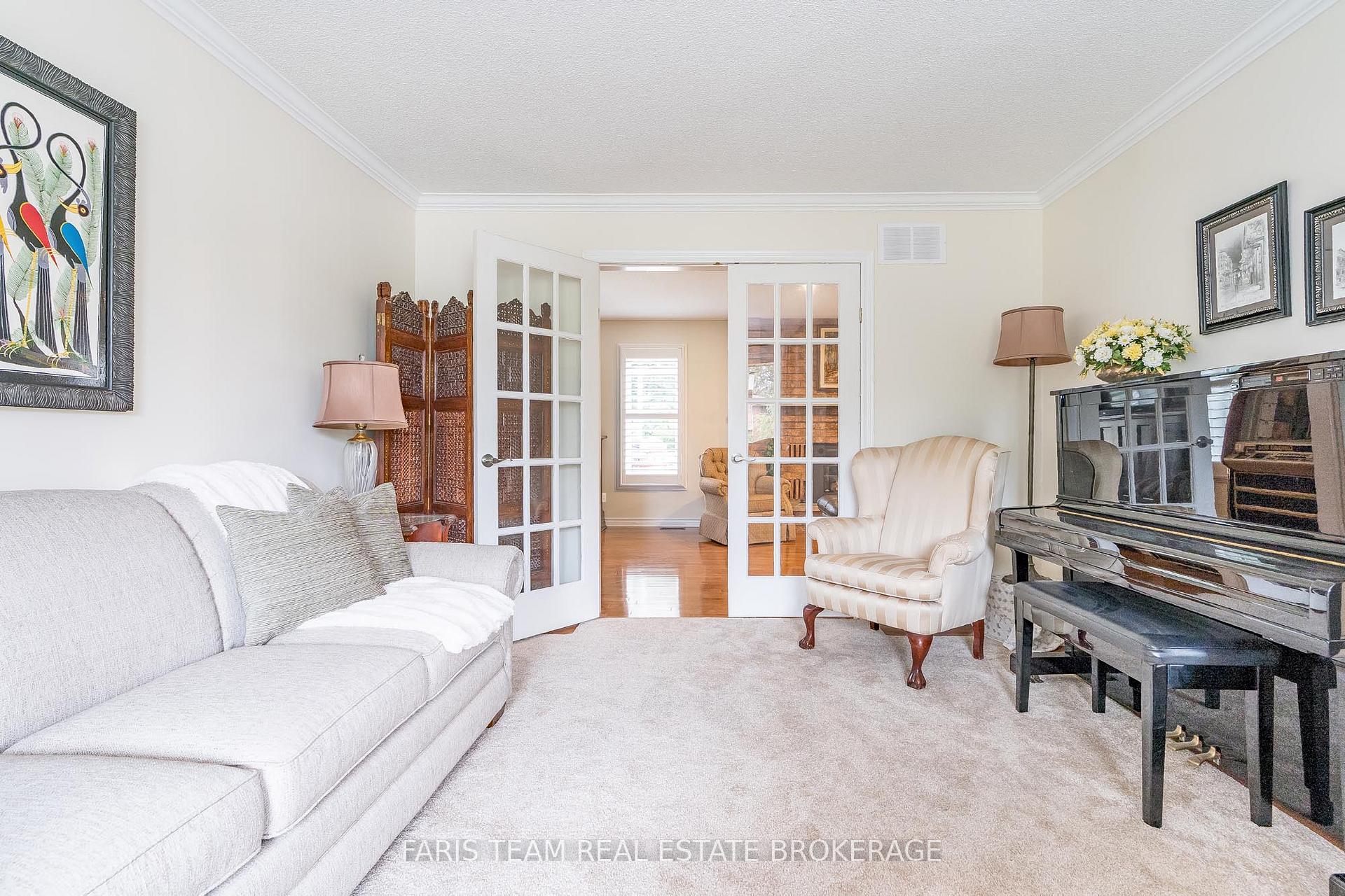 Photo 18 of 33 Willow Landing Road, Springwater, Midhurst — HOMEH