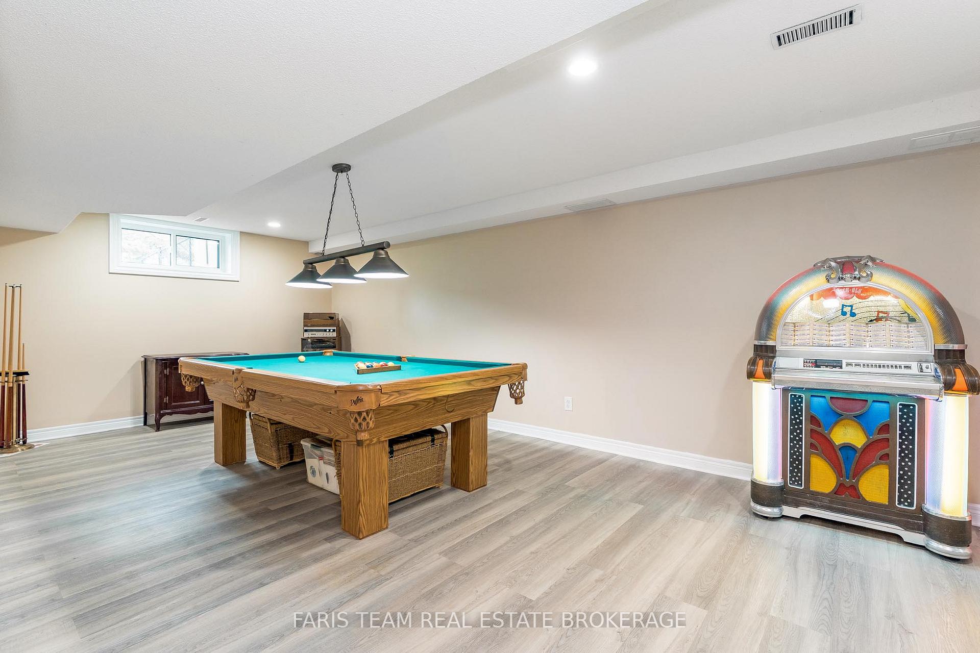 Photo 29 of 33 Willow Landing Road, Springwater, Midhurst — HOMEH