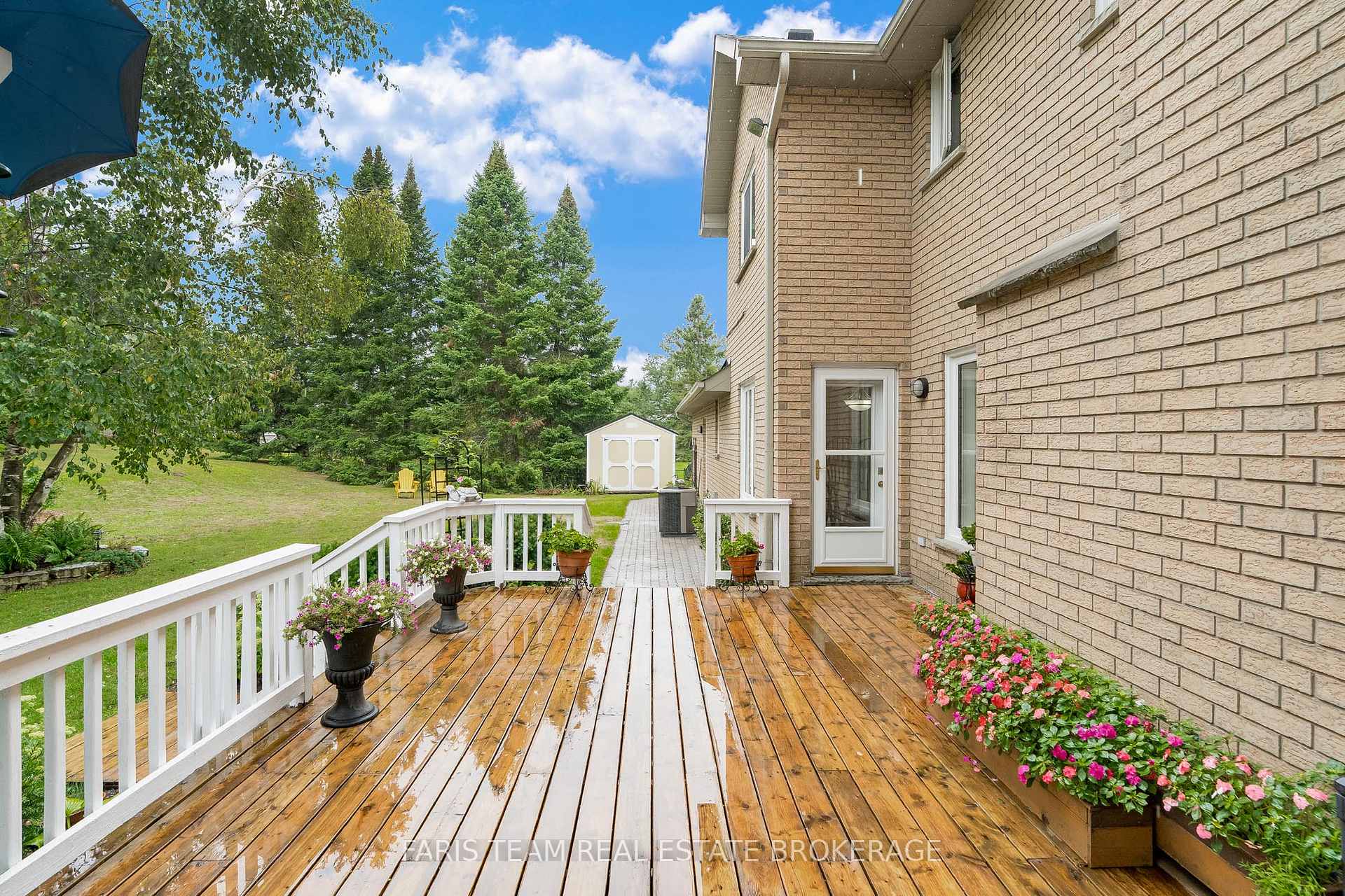 Photo 38 of 33 Willow Landing Road, Springwater, Midhurst — HOMEH