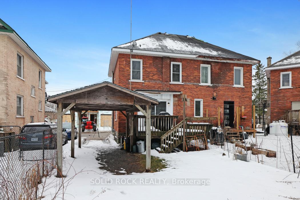Photo 26 of 21 Elm Street E, Smiths Falls — HOMEH