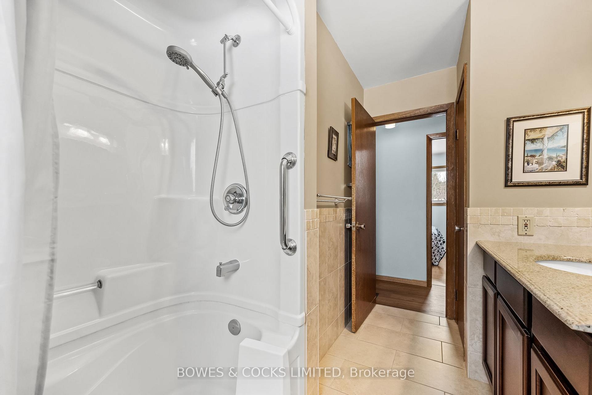 Photo 24 of 2238 Parkhill Road W, Selwyn — HOMEH