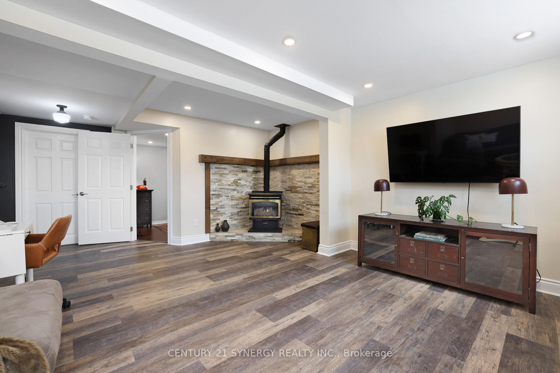 Photo 24 of 63 Marsha Drive, Smiths Falls — HOMEH