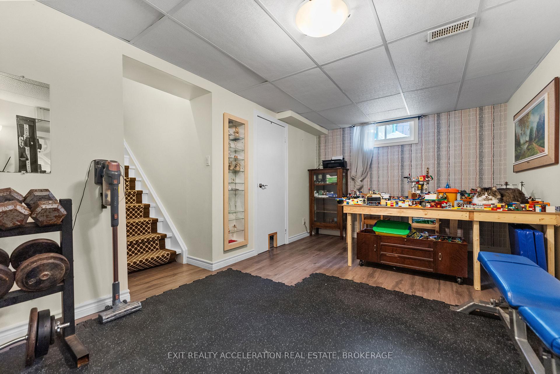Photo 31 of 263 Wood Avenue, Smiths Falls — HOMEH