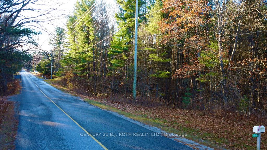 Photo 3 of 4050 PT Wainman Line, Severn, Bass Lake — HOMEH