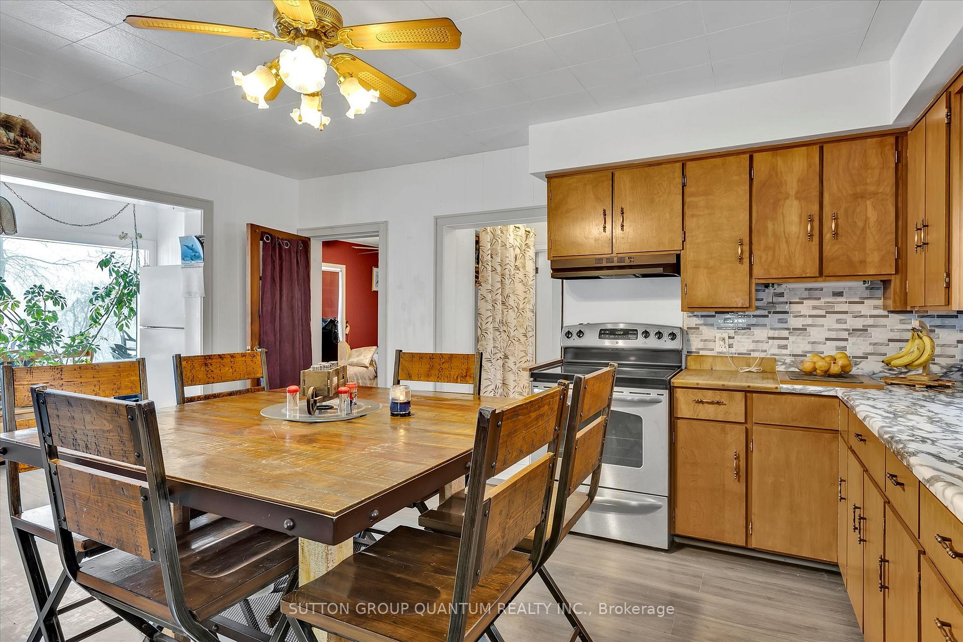 Photo 11 of 3003 Clear Lake Road, Selwyn — HOMEH