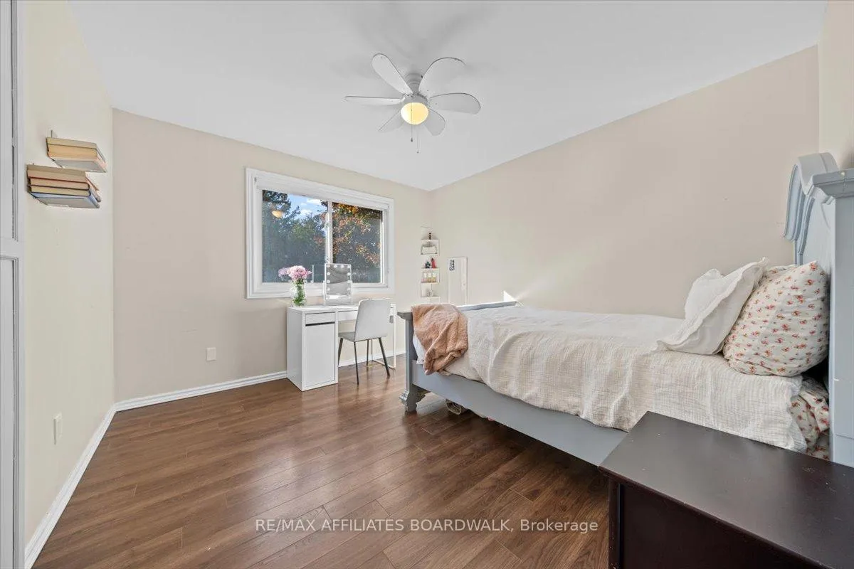 Photo 63 of 42 Haywood Crescent, Ottawa, Kanata - Katimavik — HOMEH