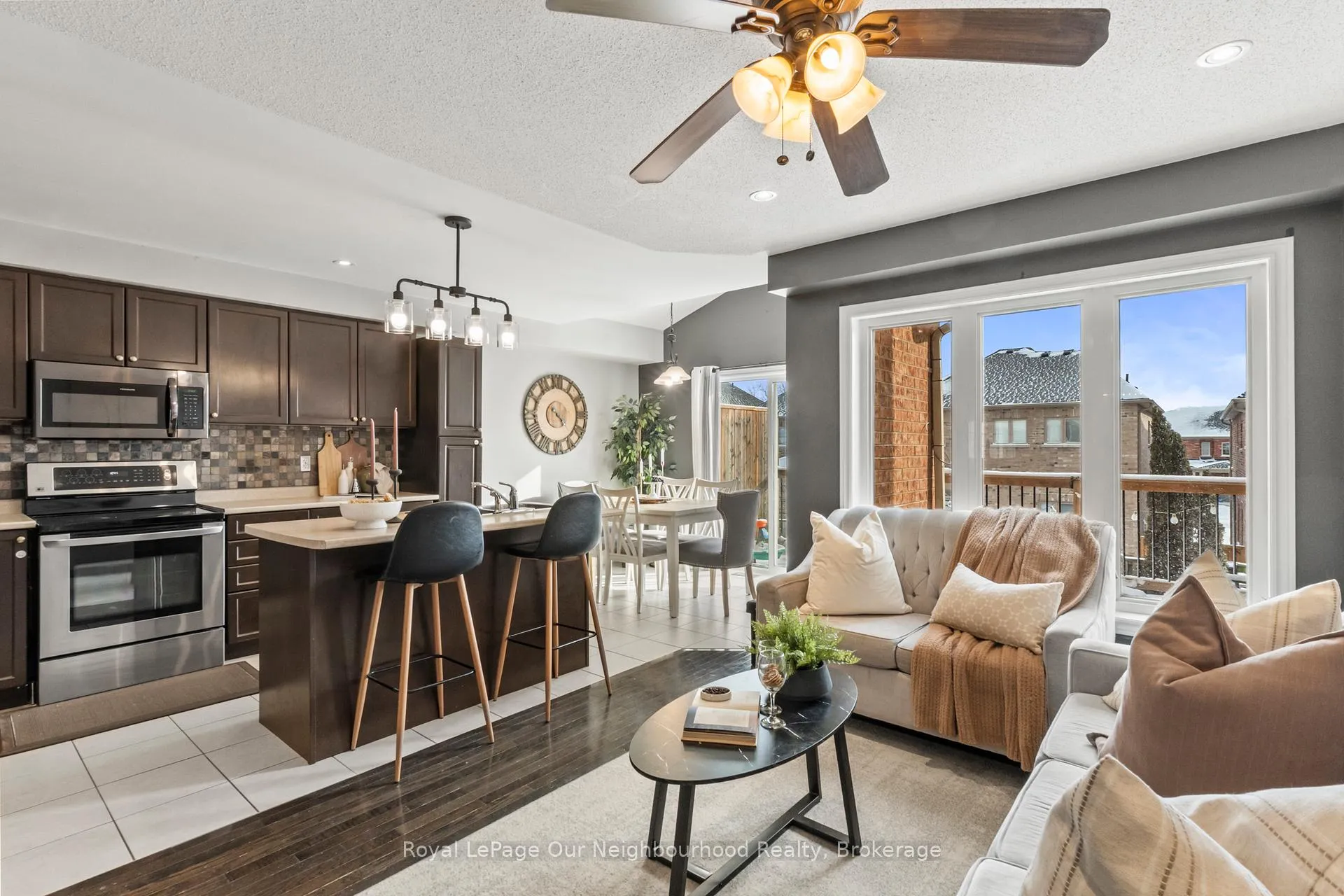 Photo 9 of 53 Kersey Crescent, Clarington, Courtice — HOMEH