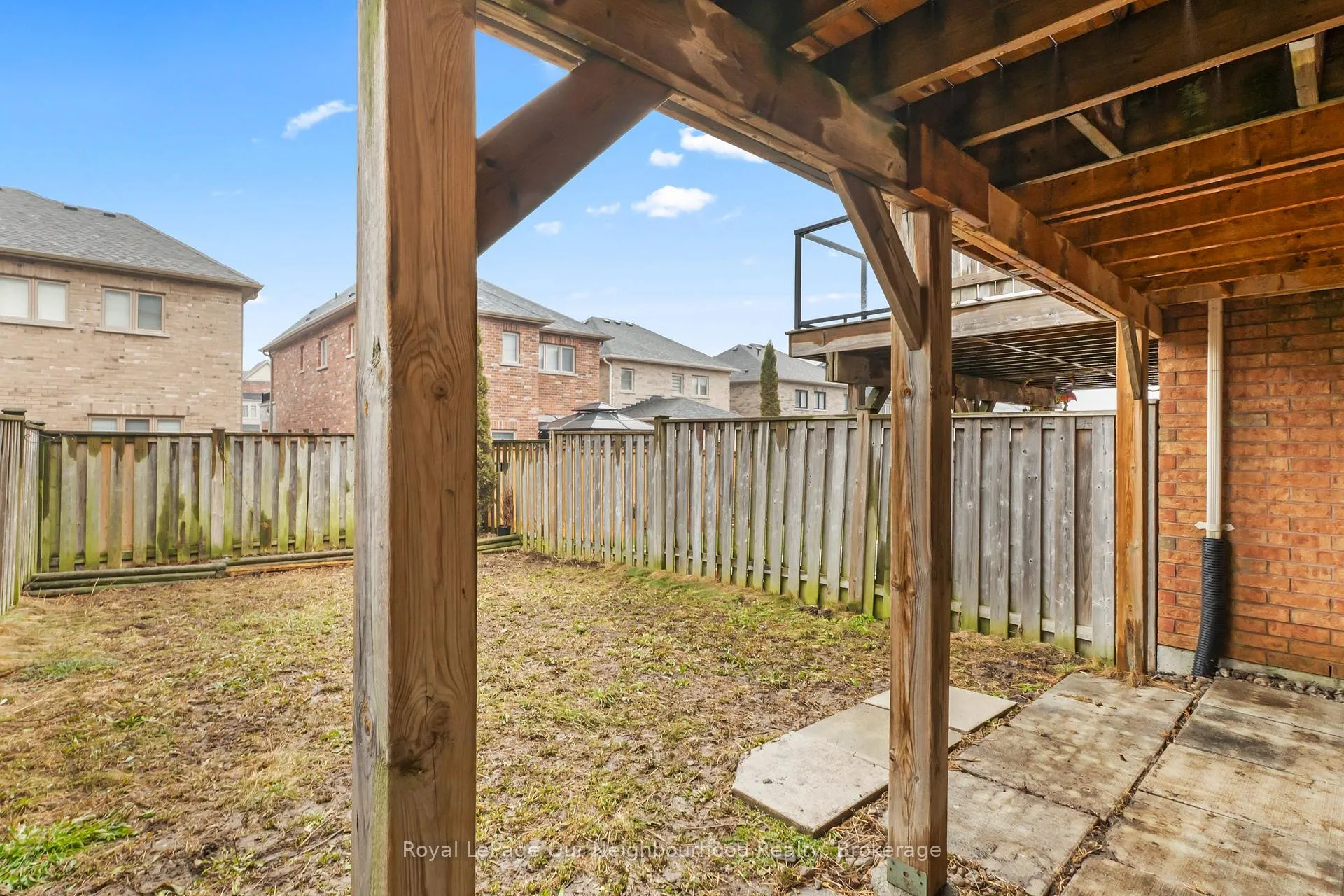 Photo 27 of 53 Kersey Crescent, Clarington, Courtice — HOMEH