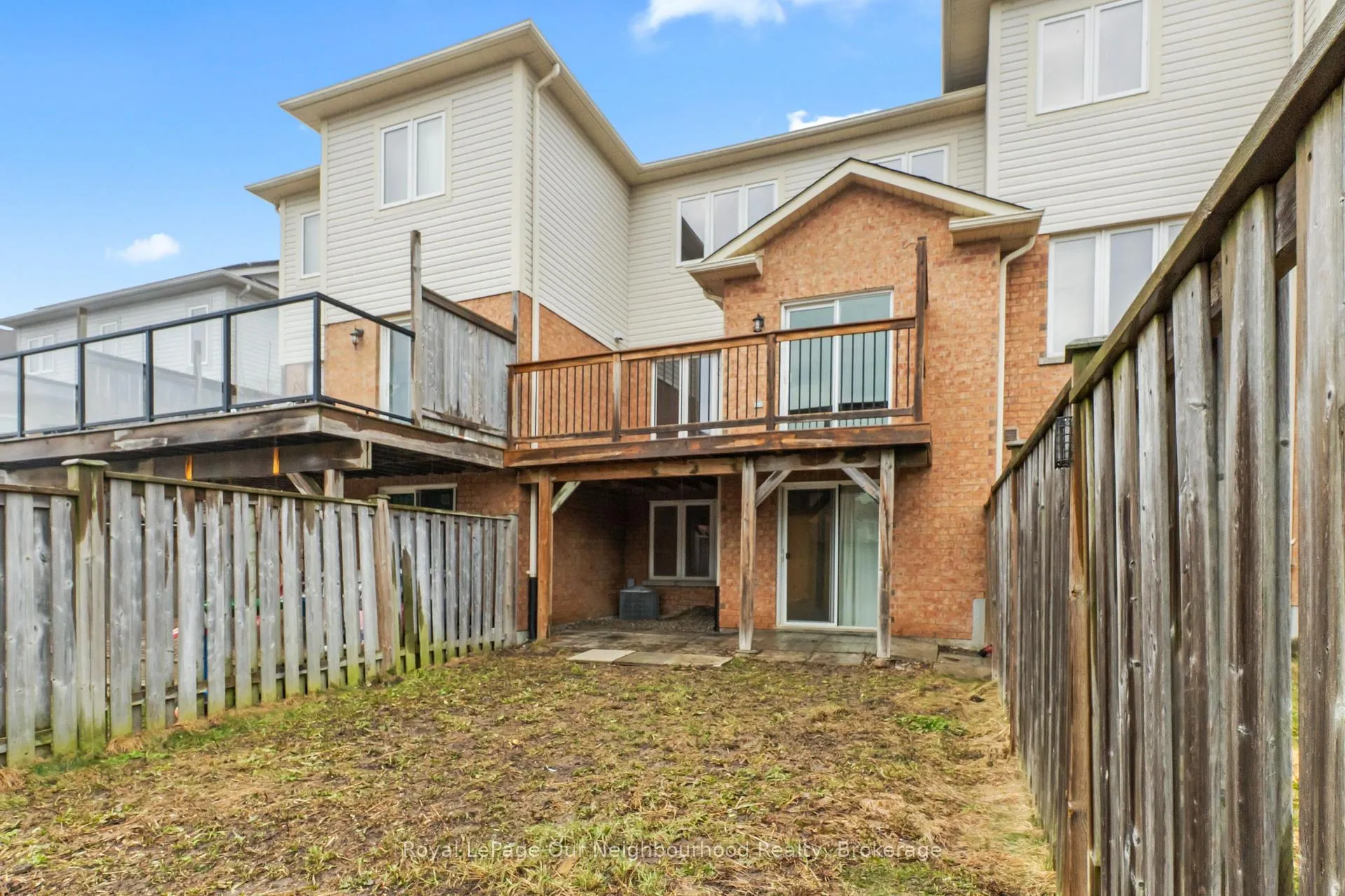 Photo 29 of 53 Kersey Crescent, Clarington, Courtice — HOMEH