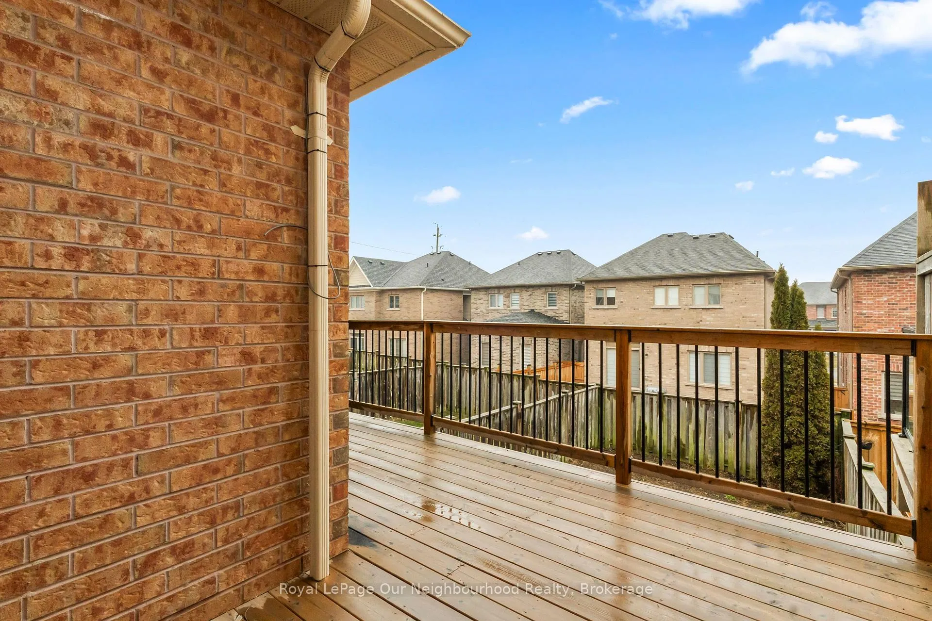 Photo 33 of 53 Kersey Crescent, Clarington, Courtice — HOMEH