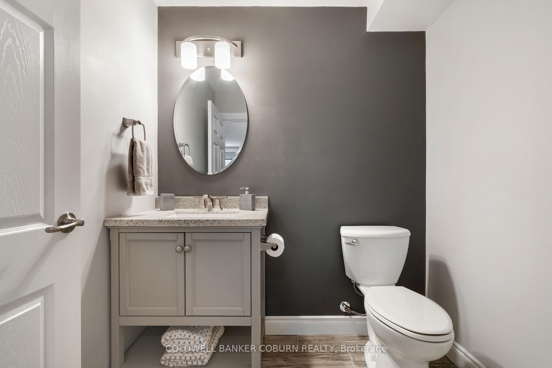 Photo 3 of 37 Code Crescent, Smiths Falls — HOMEH