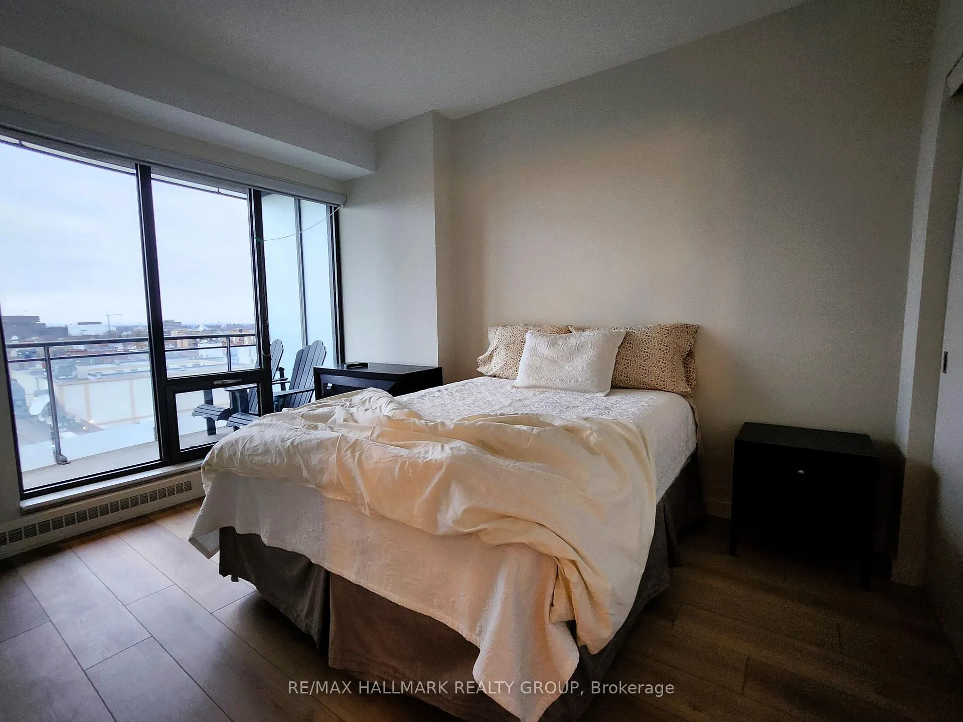 Photo 5 of Unit 704, 90 George Street, Ottawa, Lower Town/Byward Market — HOMEH