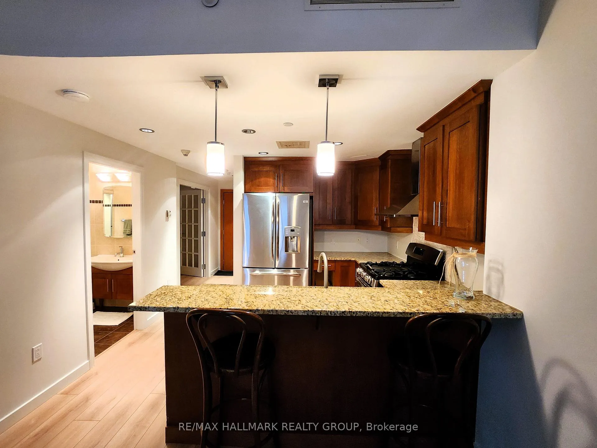 Photo 6 of Unit 704, 90 George Street, Ottawa, Lower Town/Byward Market — HOMEH