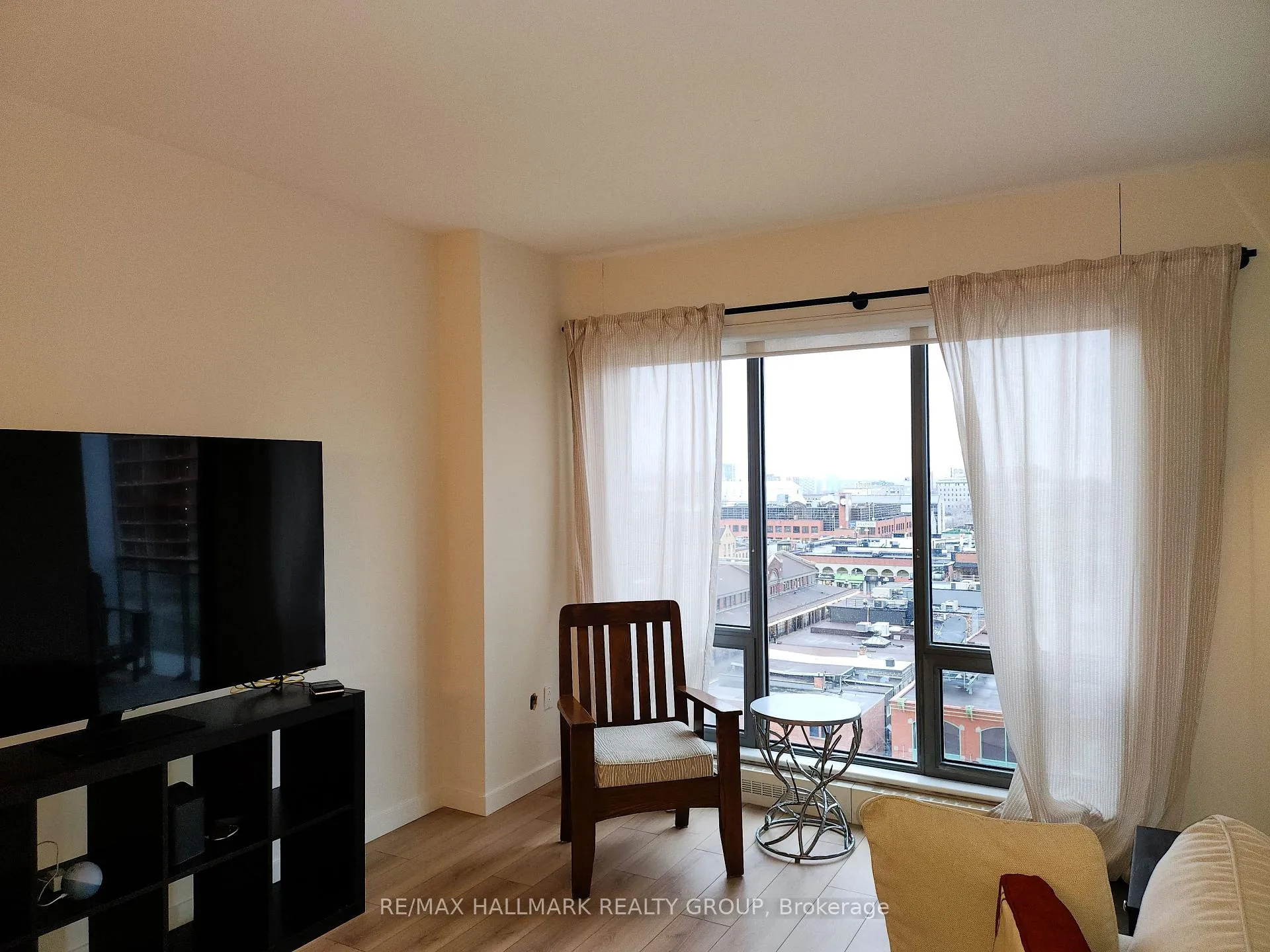 Photo 12 of Unit 704, 90 George Street, Ottawa, Lower Town/Byward Market — HOMEH