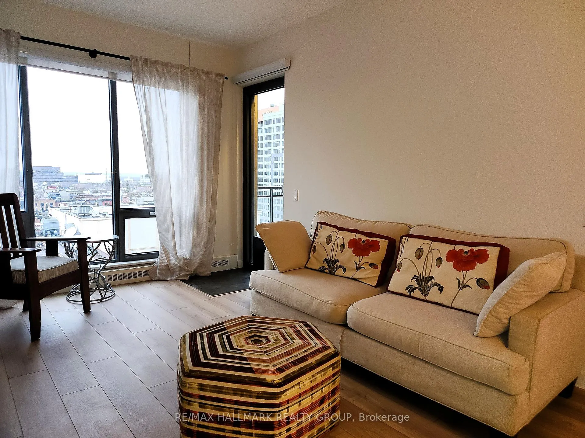 Photo 13 of Unit 704, 90 George Street, Ottawa, Lower Town/Byward Market — HOMEH