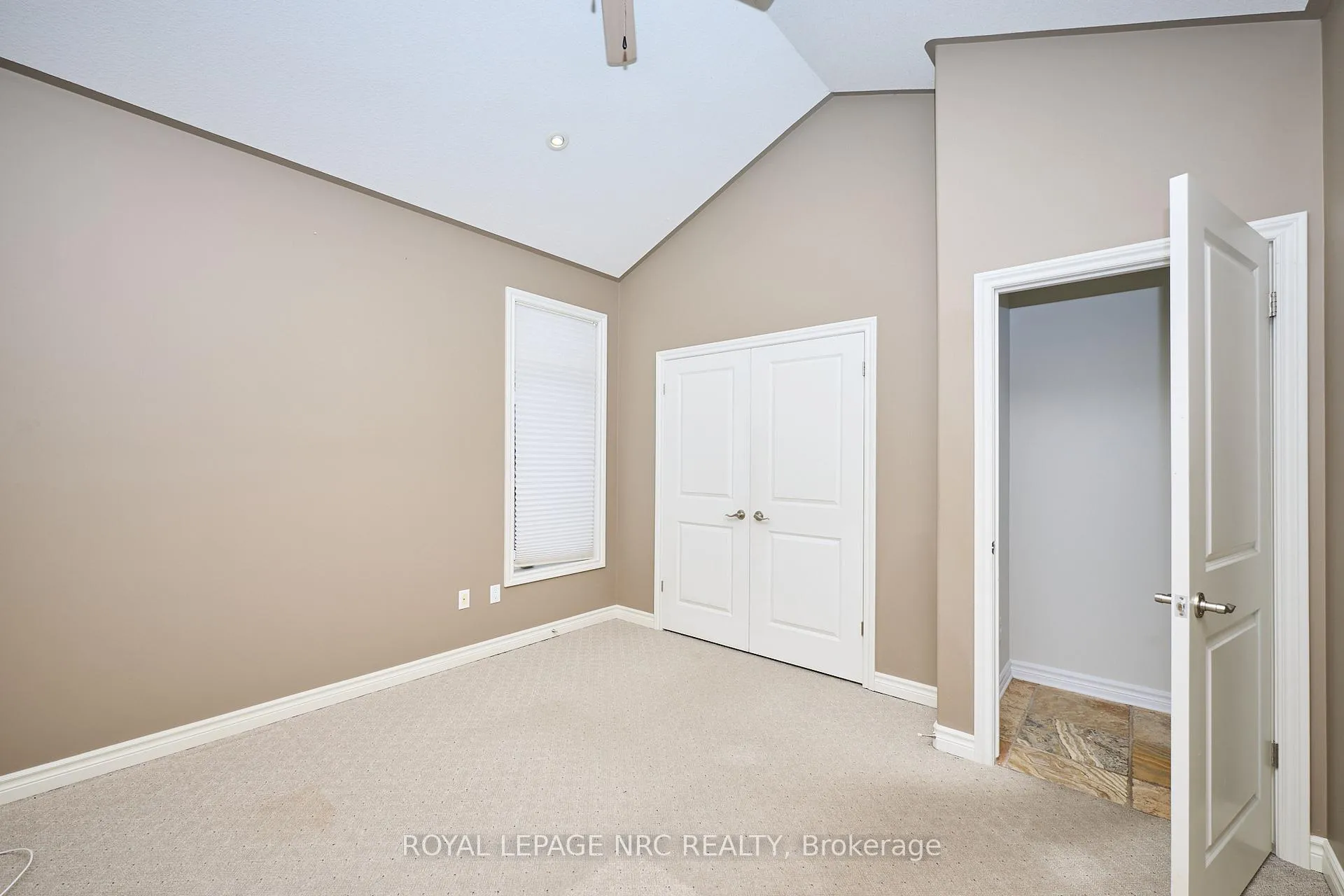 Photo 9 of 45 Timber Creek Crescent, Pelham, Fonthill — HOMEH