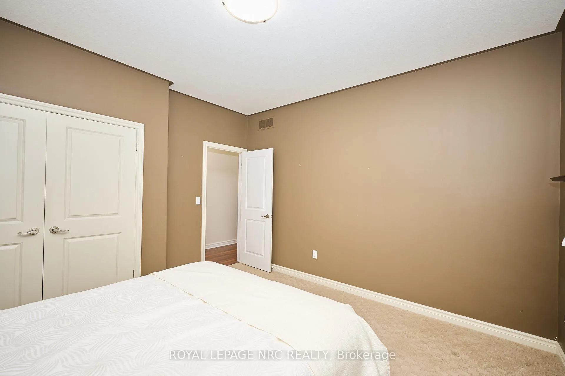 Photo 33 of 45 Timber Creek Crescent, Pelham, Fonthill — HOMEH