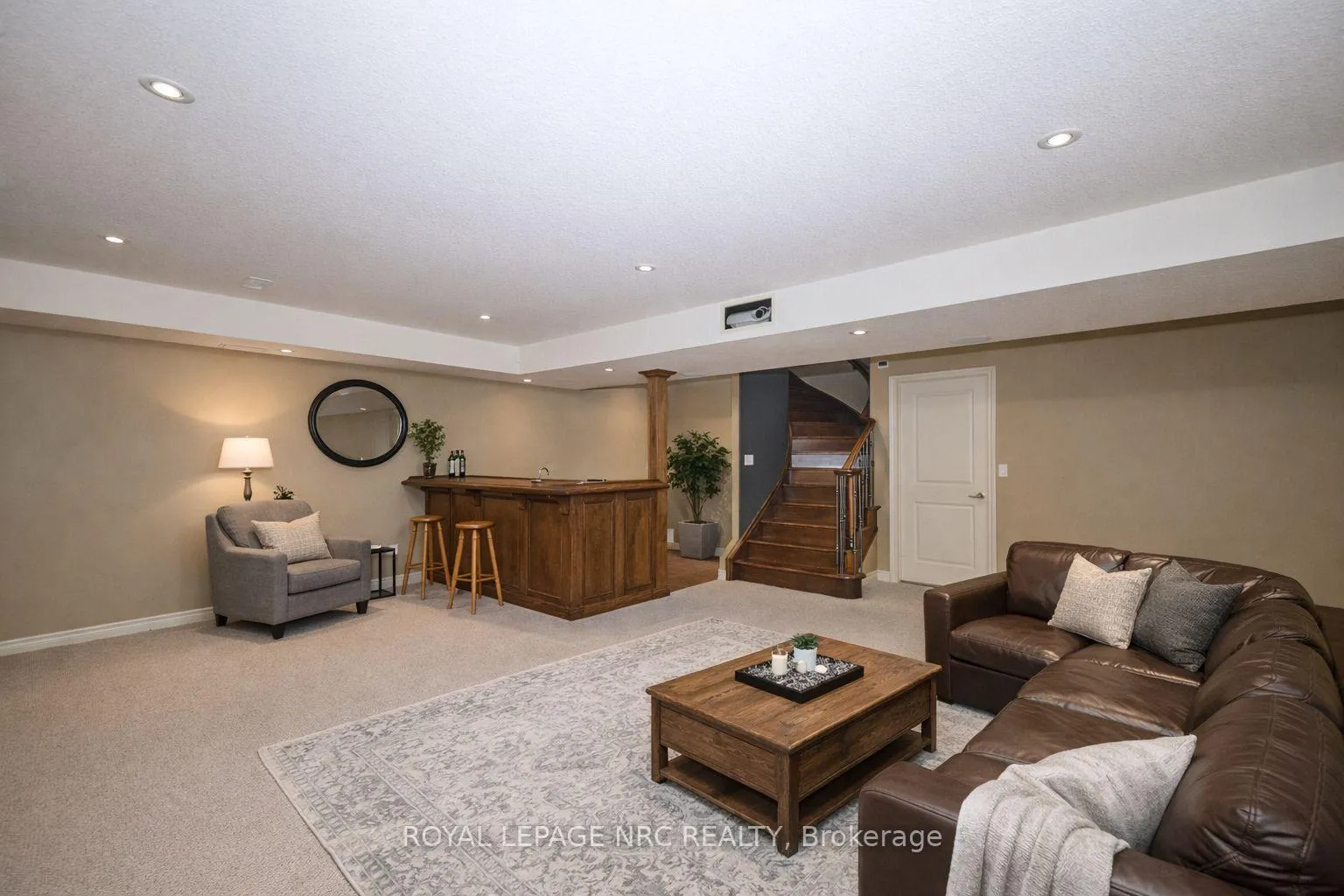Photo 36 of 45 Timber Creek Crescent, Pelham, Fonthill — HOMEH