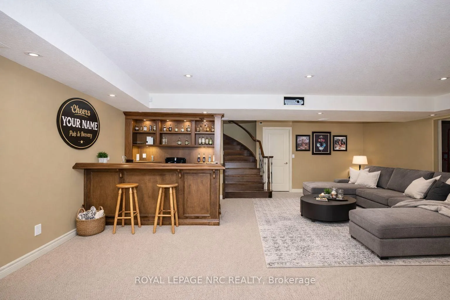 Photo 40 of 45 Timber Creek Crescent, Pelham, Fonthill — HOMEH