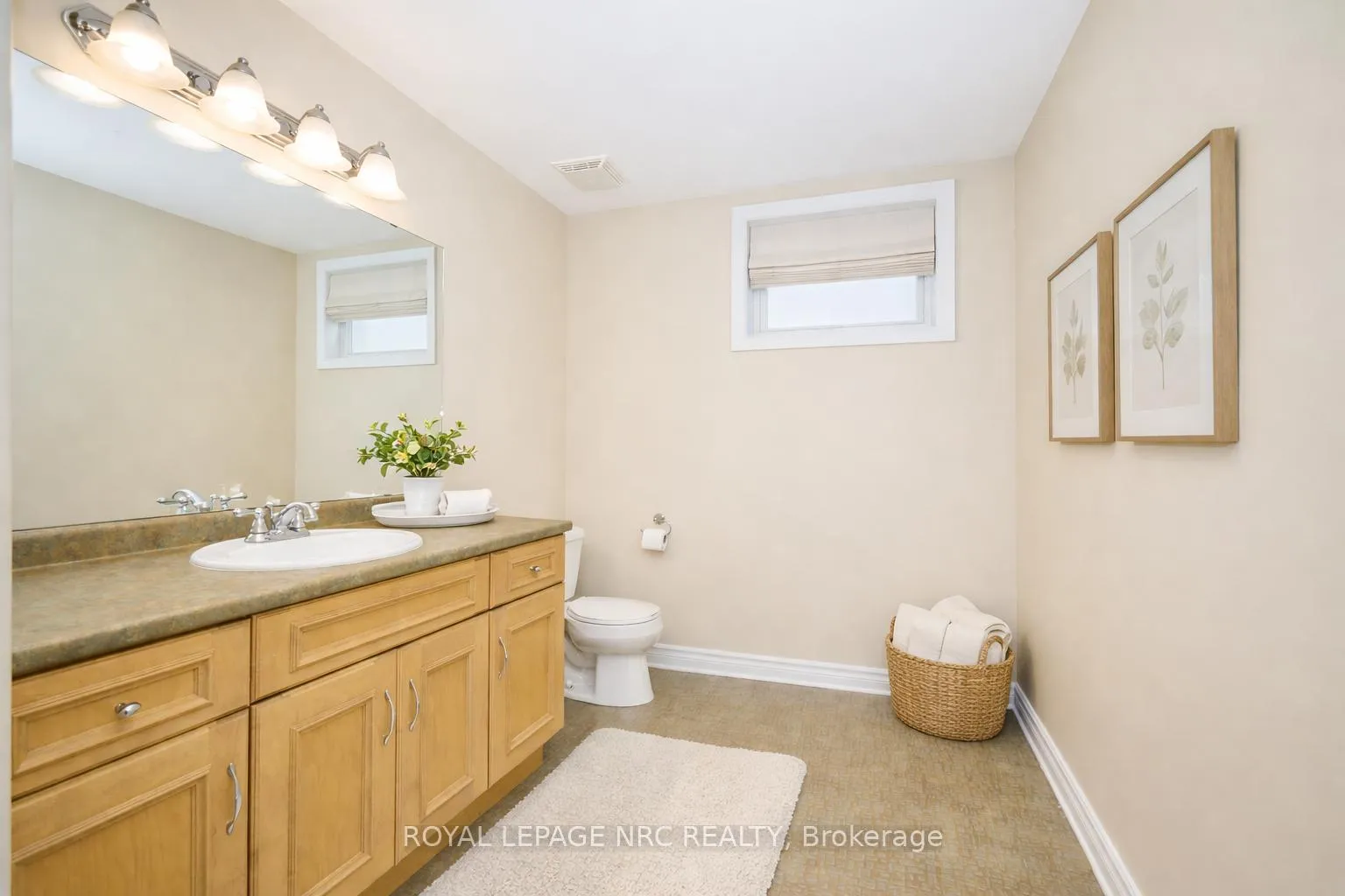 Photo 43 of 45 Timber Creek Crescent, Pelham, Fonthill — HOMEH