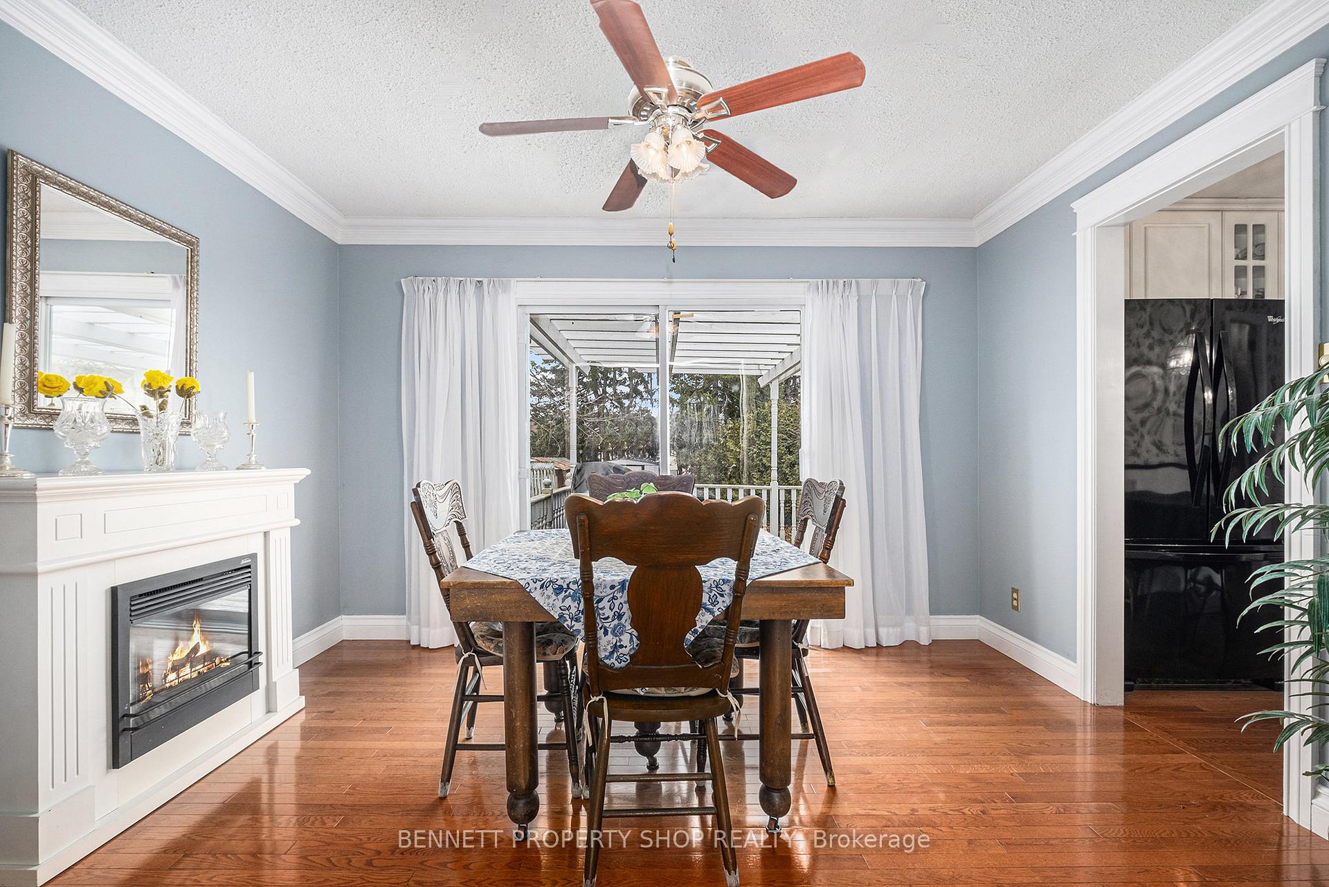 Photo 4 of 69 Colonel By Crescent, Smiths Falls — HOMEH