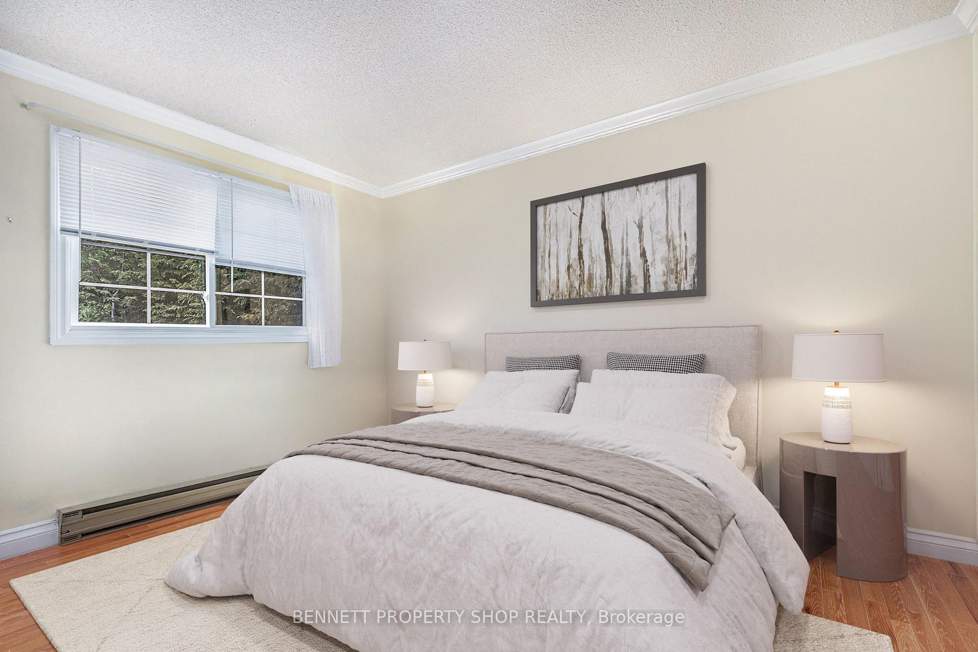 Photo 8 of 69 Colonel By Crescent, Smiths Falls — HOMEH
