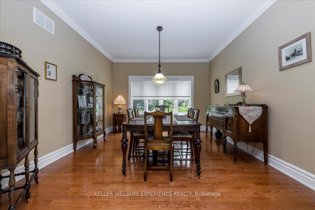 Photo 7 of 34 Heatherwood Drive, Springwater, Midhurst — HOMEH