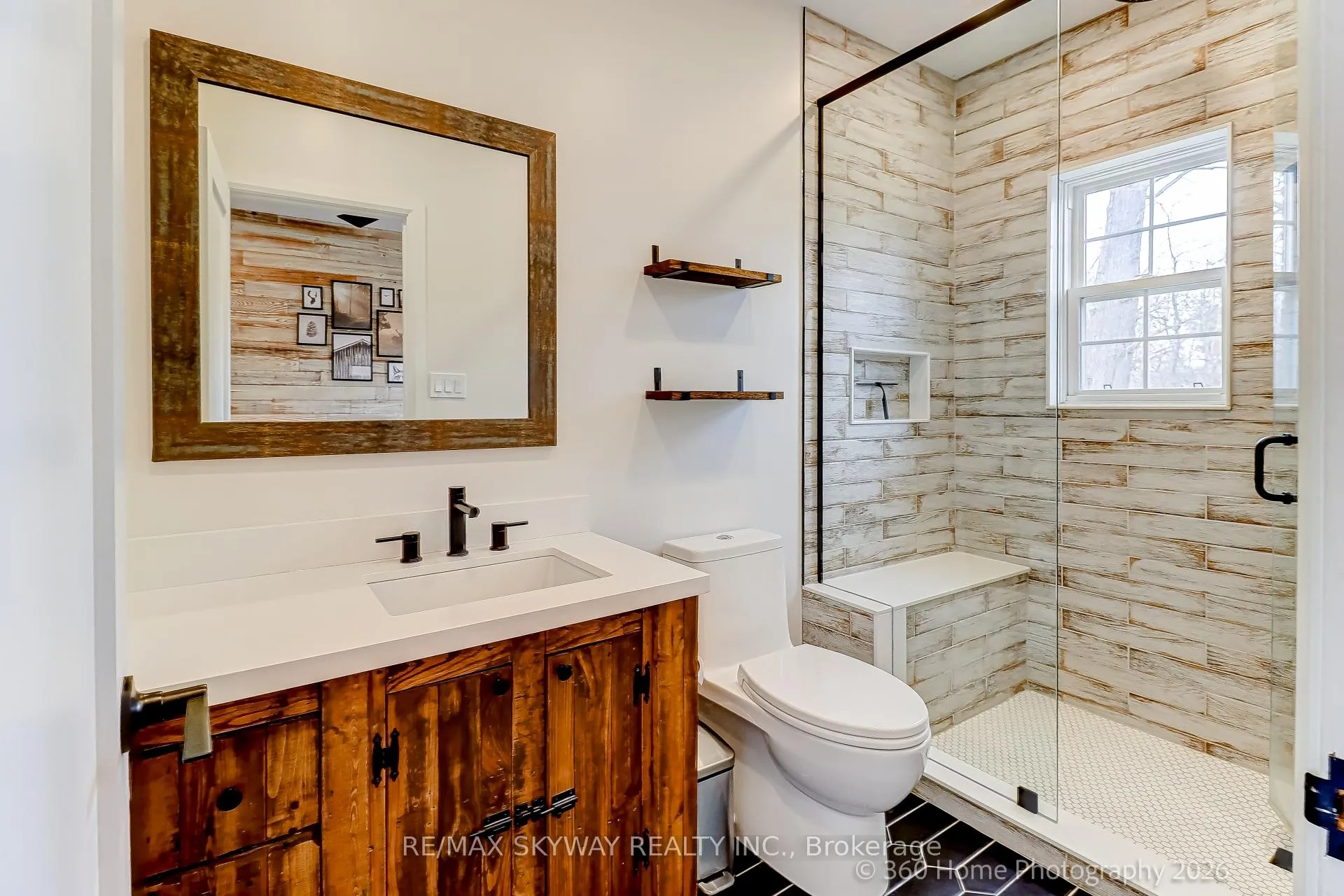 Photo 3 of 1231 Martins Boulevard, Brampton, Bram West — HOMEH