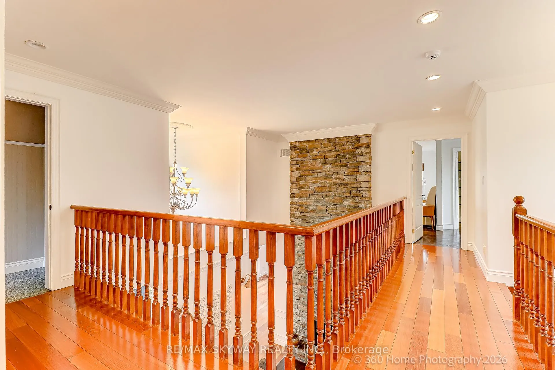 Photo 6 of 1231 Martins Boulevard, Brampton, Bram West — HOMEH