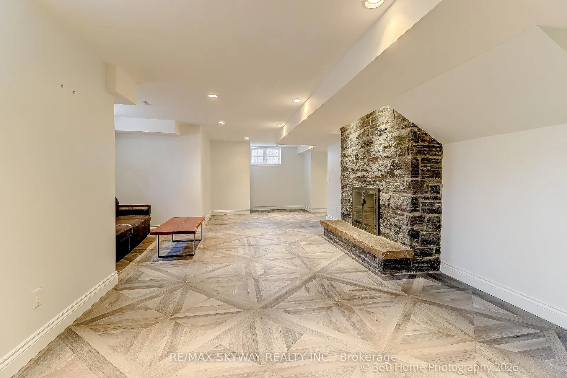 Photo 11 of 1231 Martins Boulevard, Brampton, Bram West — HOMEH