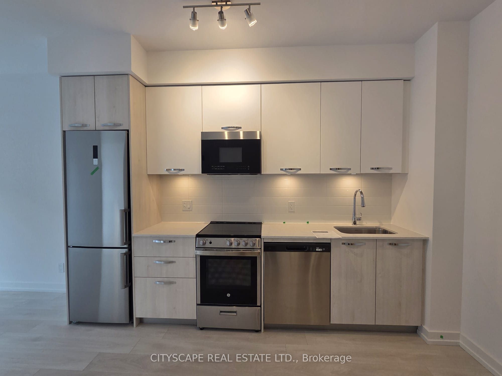 Photo 6 of Unit 417, 75 James Street, Hamilton, Durand — HOMEH