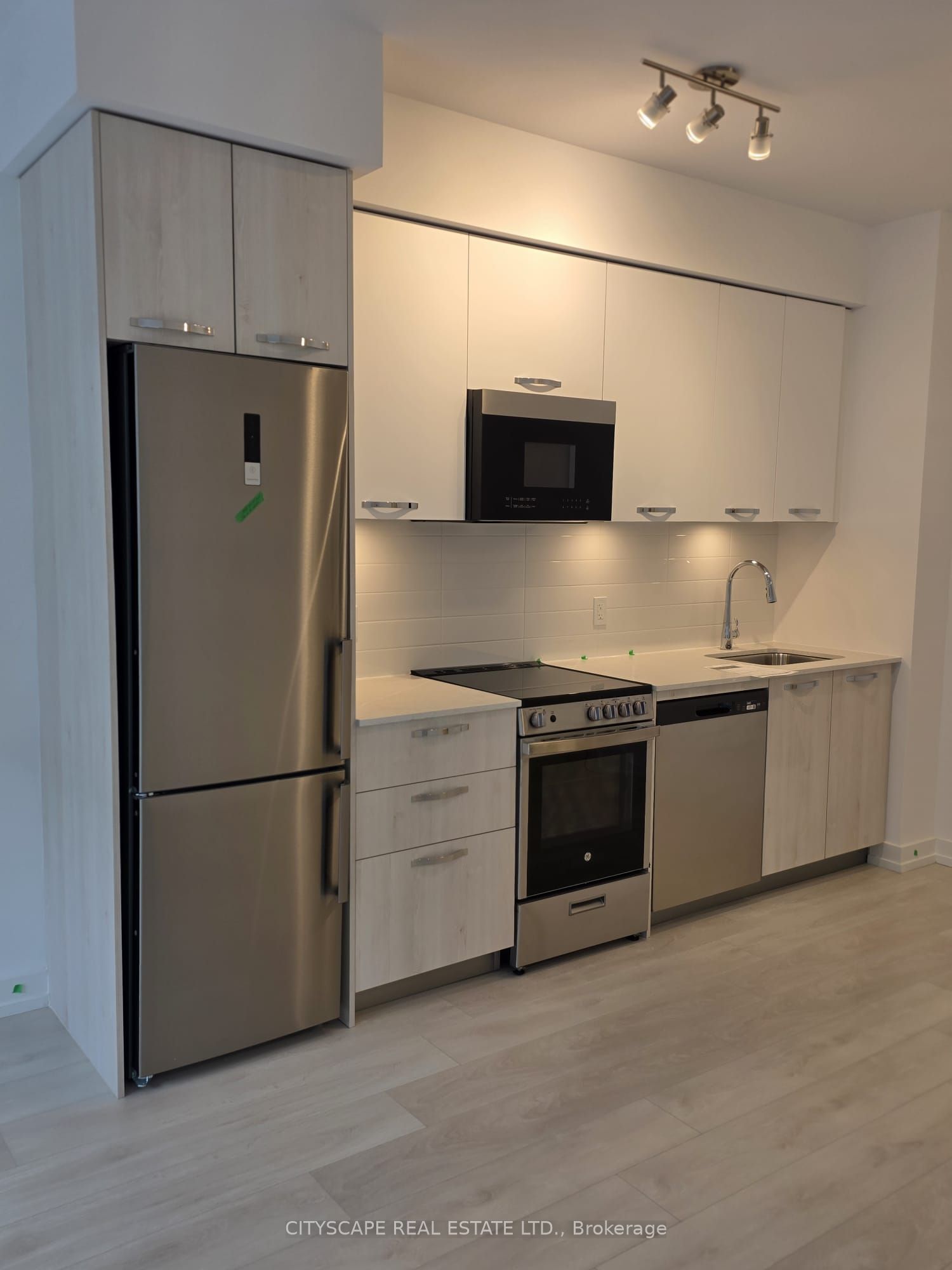 Photo 11 of Unit 417, 75 James Street, Hamilton, Durand — HOMEH