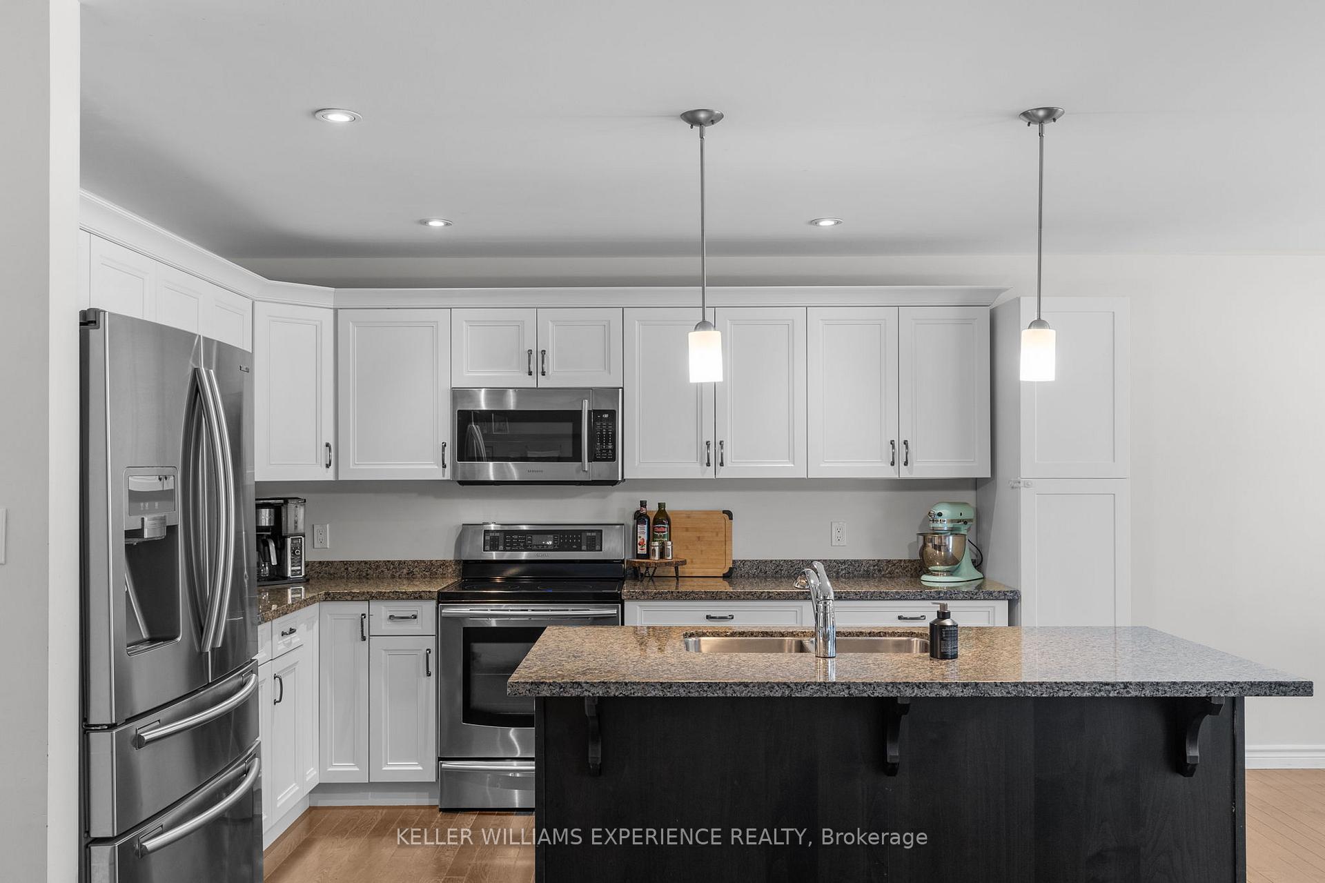 Photo 3 of 2024 Marchmont Road, Severn, Marchmont — HOMEH