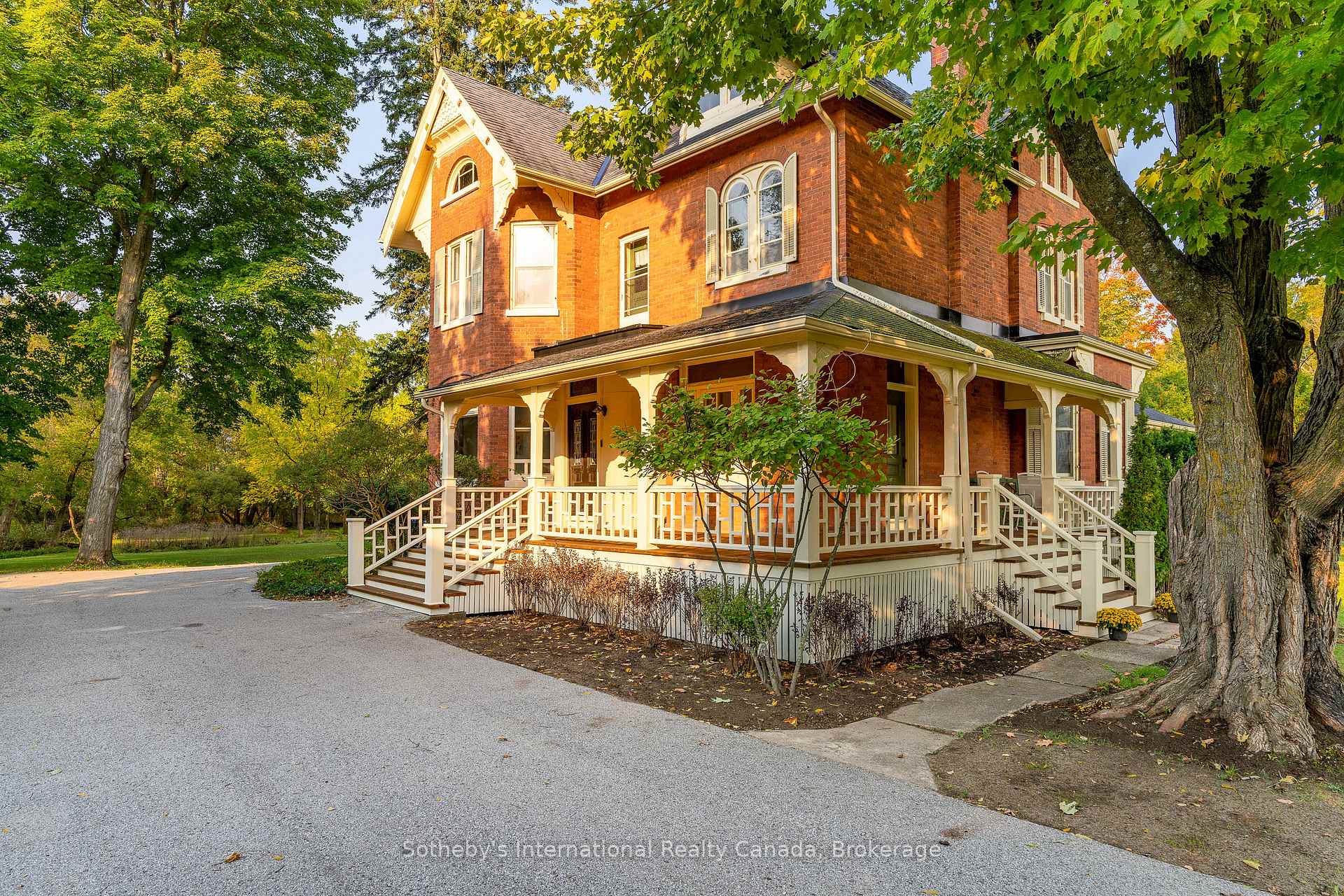 Photo 8 of 18 Amelia Street, Springwater, Elmvale — HOMEH