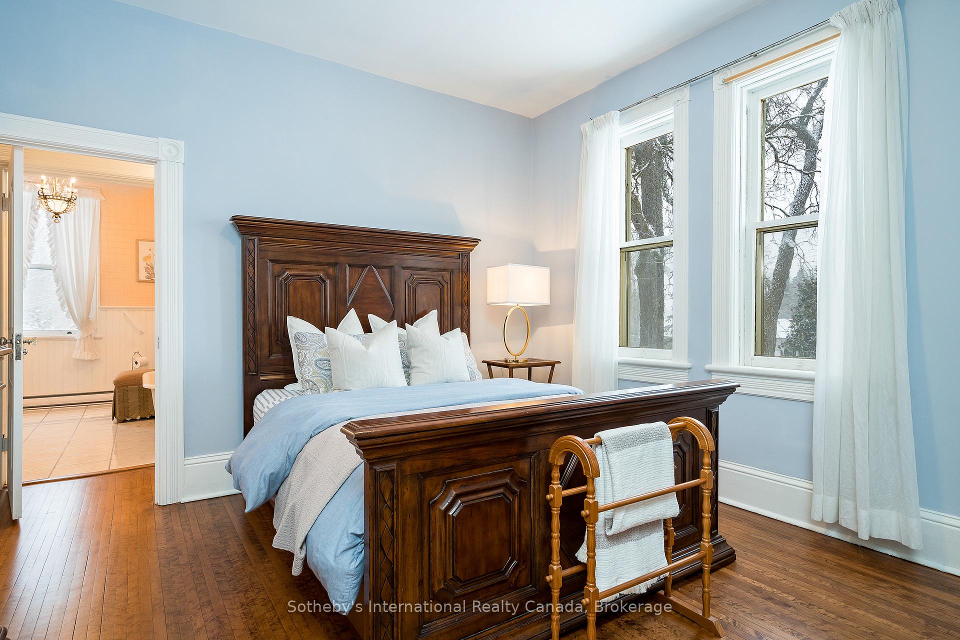 Photo 39 of 18 Amelia Street, Springwater, Elmvale — HOMEH