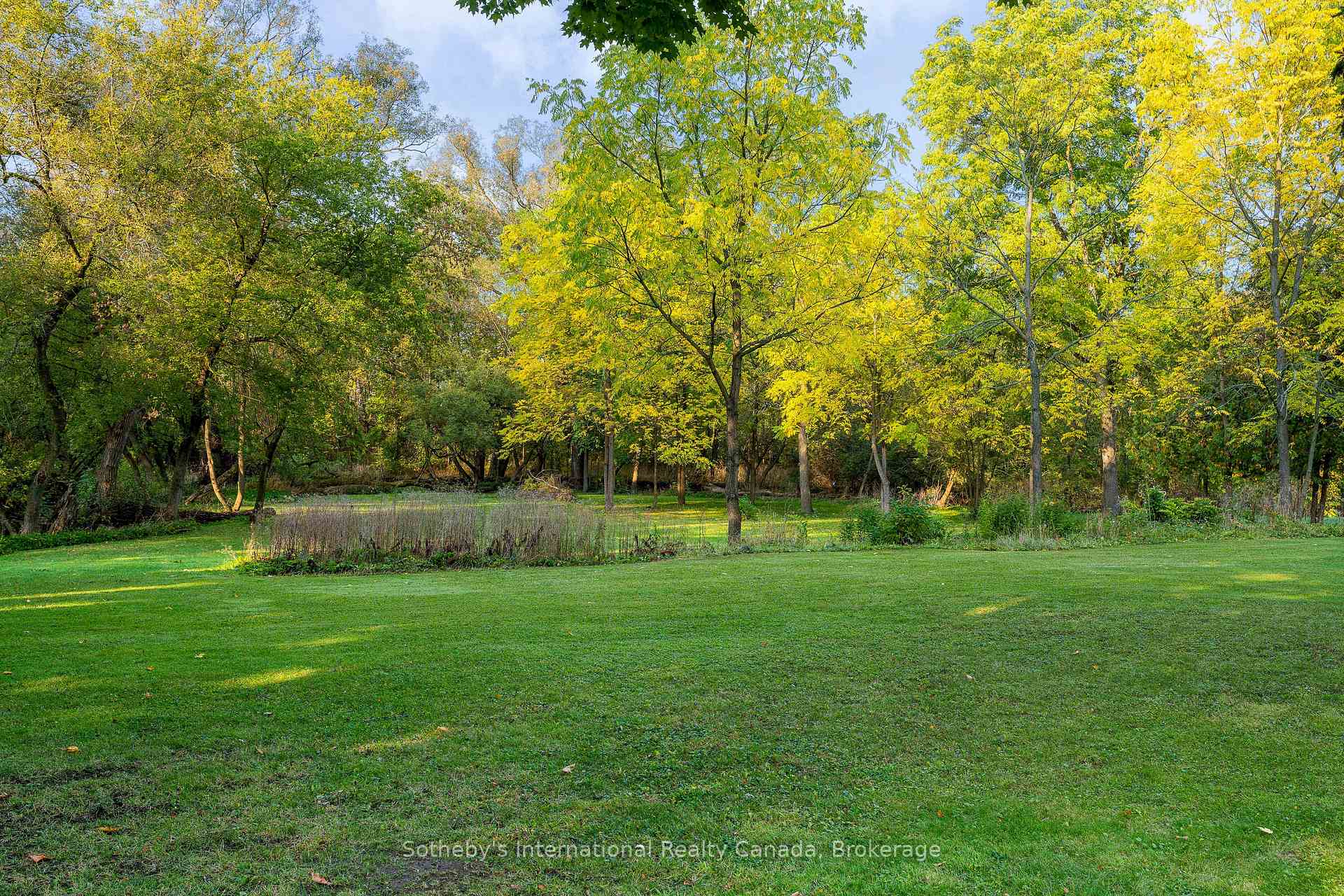 Photo 45 of 18 Amelia Street, Springwater, Elmvale — HOMEH