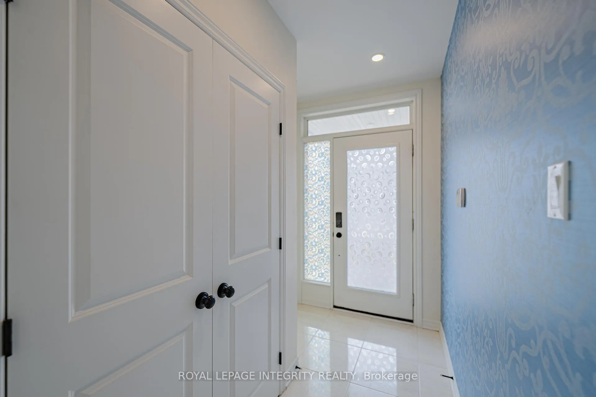 Photo 2 of 1882 Maple Grove Road, Ottawa, Stittsville (North) — HOMEH