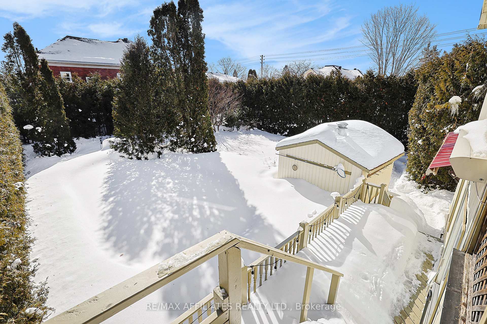 Photo 43 of 25 Daniel Street, Smiths Falls — HOMEH