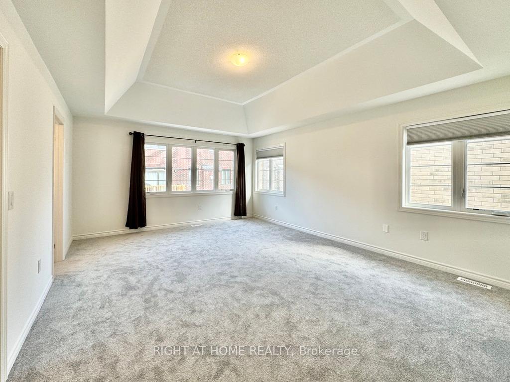 Photo 13 of 7 Sassafras Road, Springwater, Midhurst — HOMEH