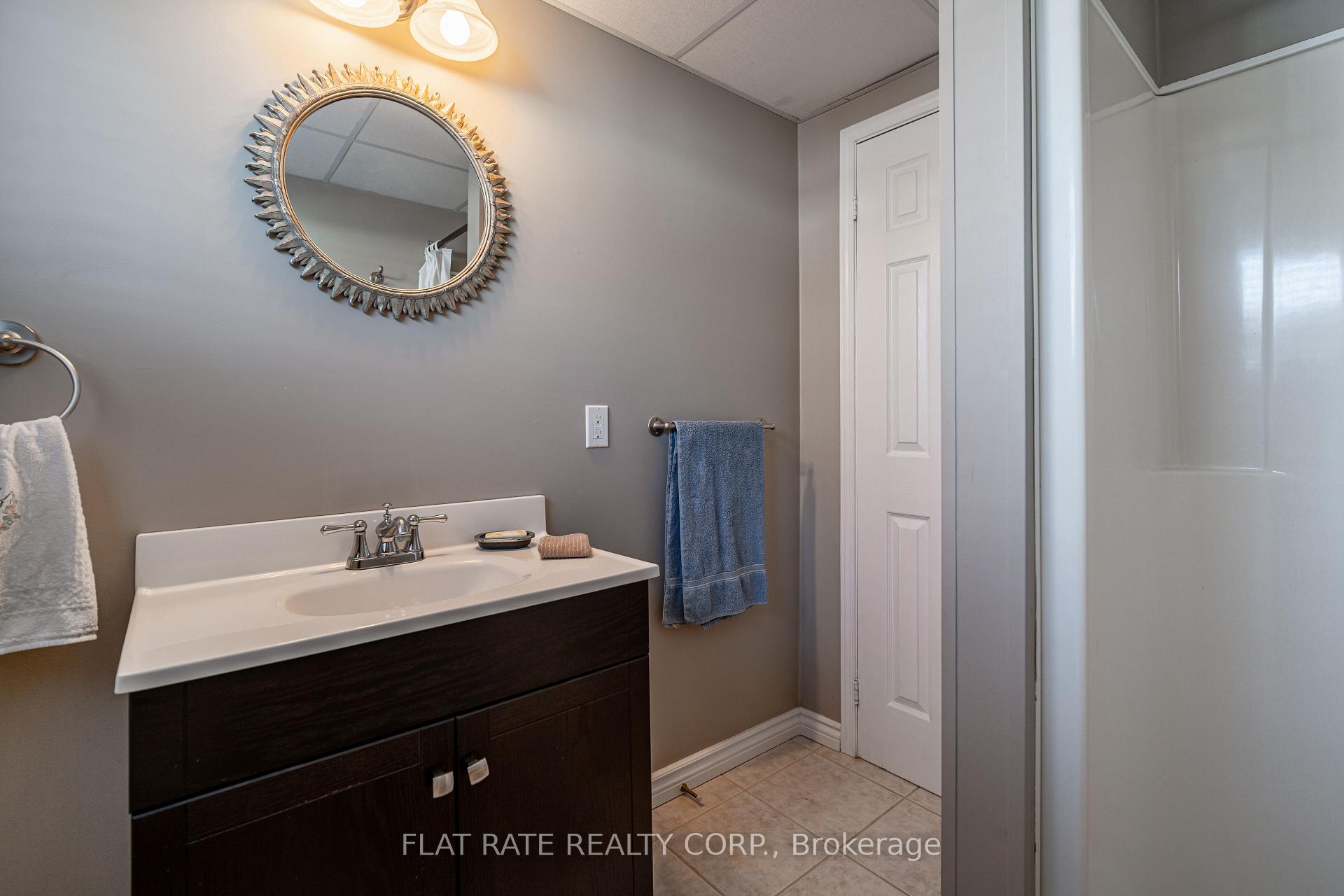 Photo 17 of 697 Peterborough Avenue, Selwyn — HOMEH