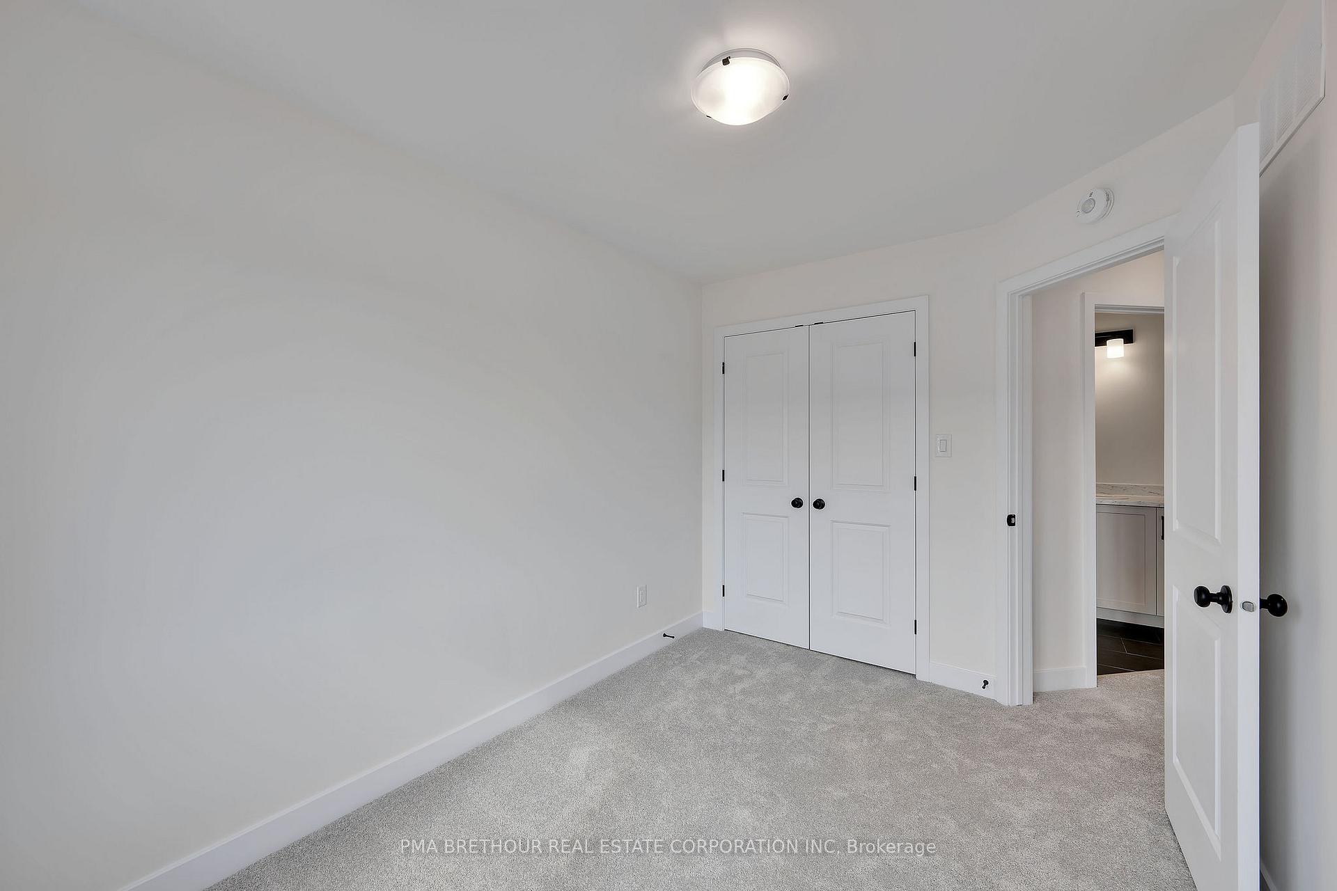 Photo 16 of 93 Staples Boulevard, Smiths Falls — HOMEH