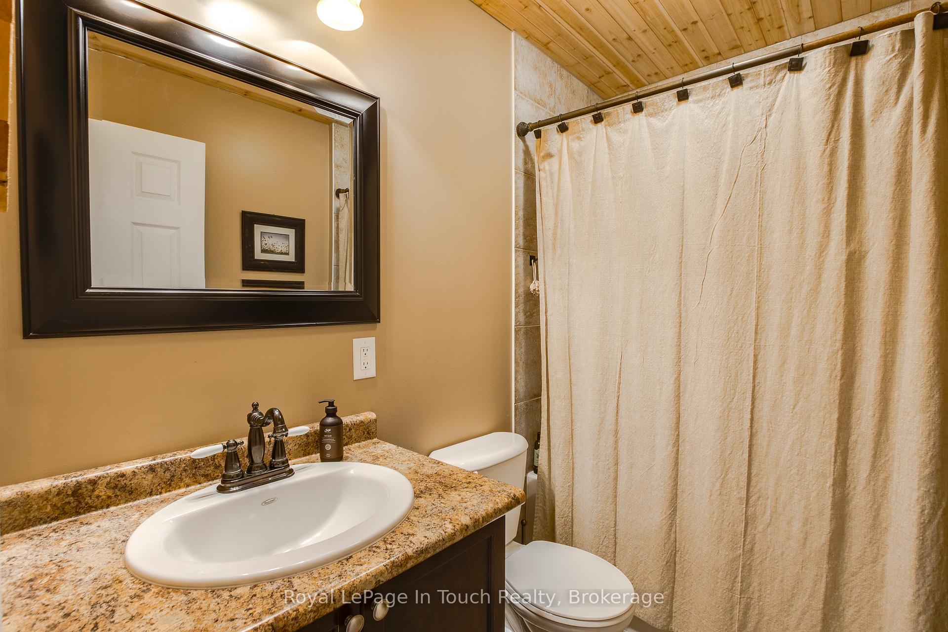 Photo 14 of 1023 Flos 4 Road W, Springwater, Rural Springwater — HOMEH