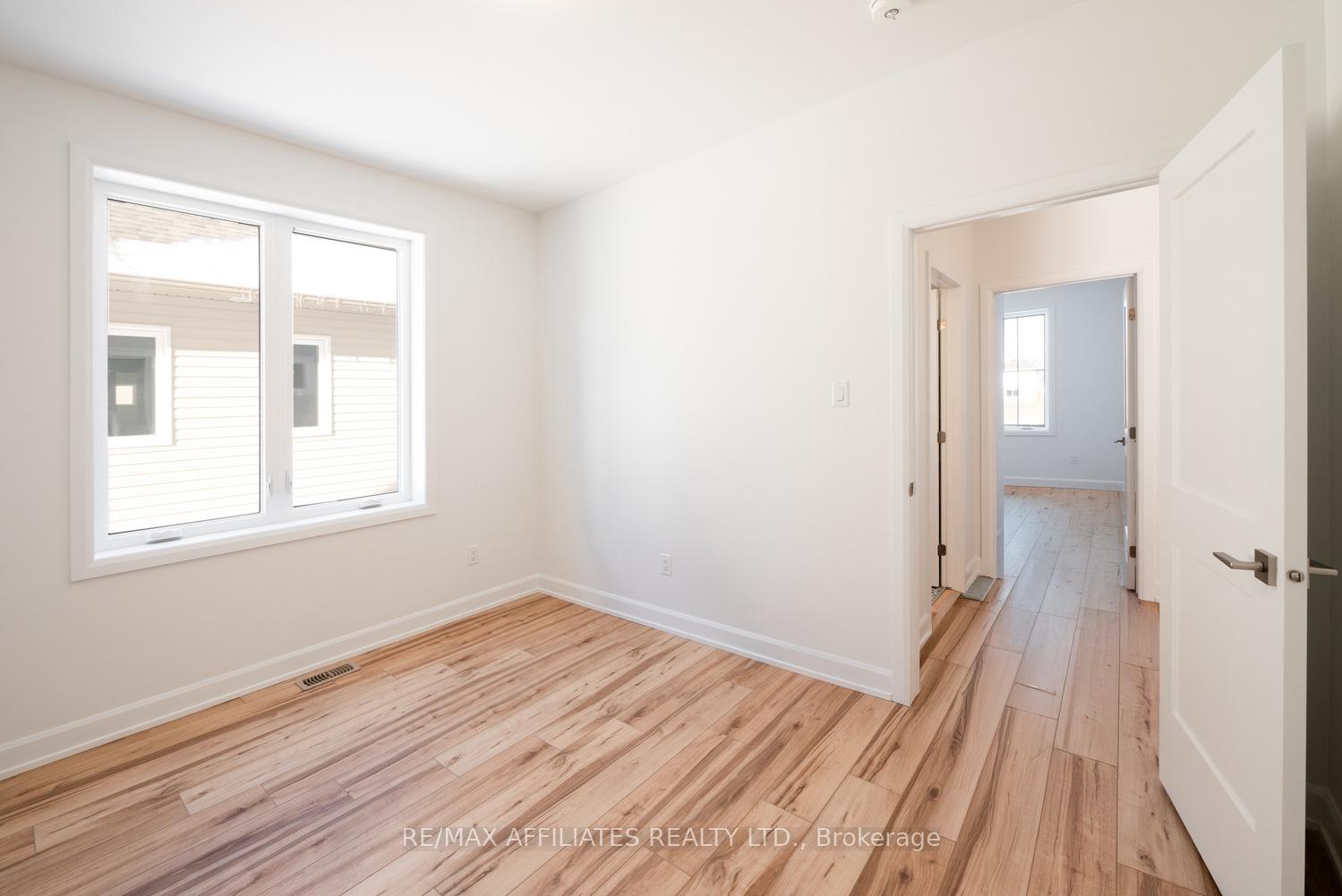 Photo 32 of 95 Rabb Street, Smiths Falls — HOMEH