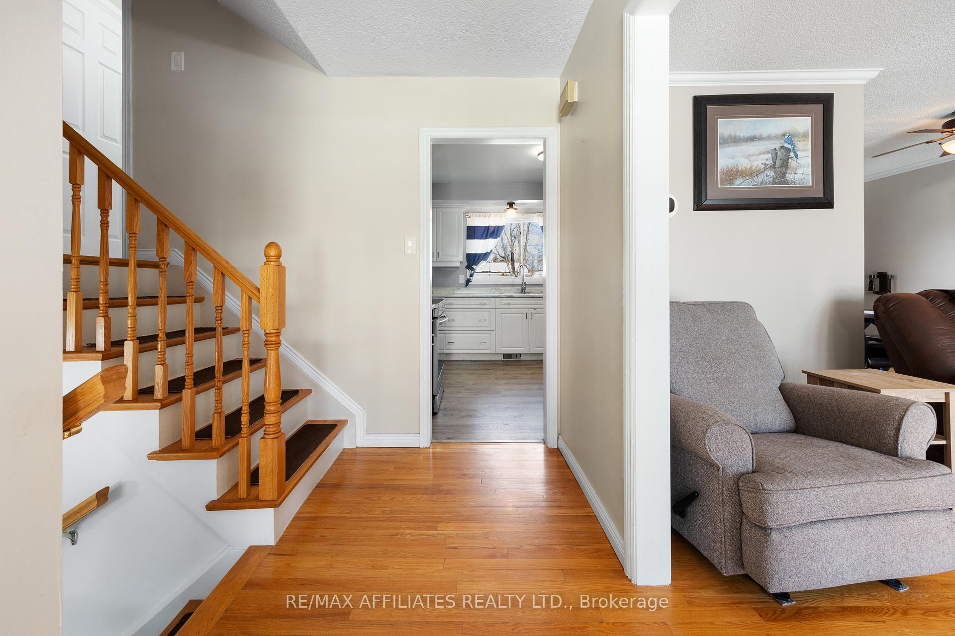 Photo 3 of 26 Bell Avenue, Smiths Falls — HOMEH