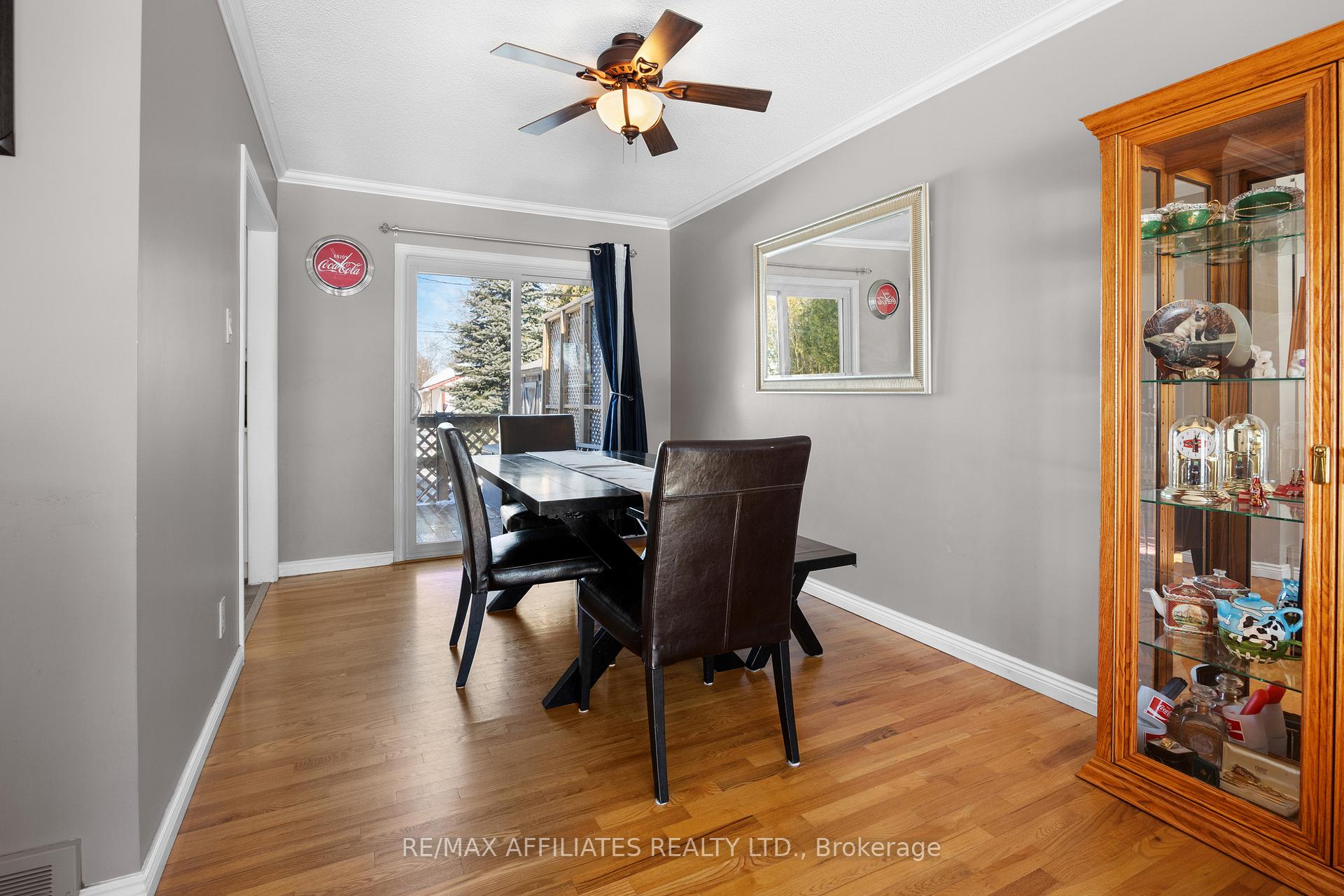 Photo 9 of 26 Bell Avenue, Smiths Falls — HOMEH