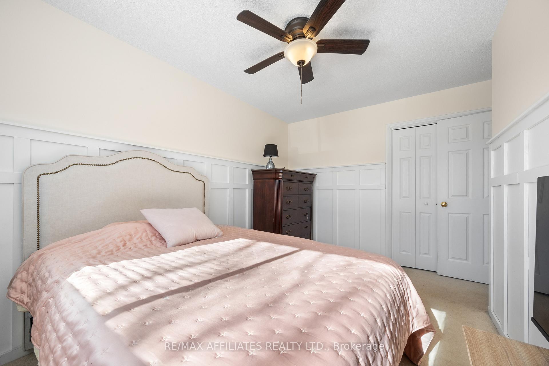 Photo 14 of 26 Bell Avenue, Smiths Falls — HOMEH