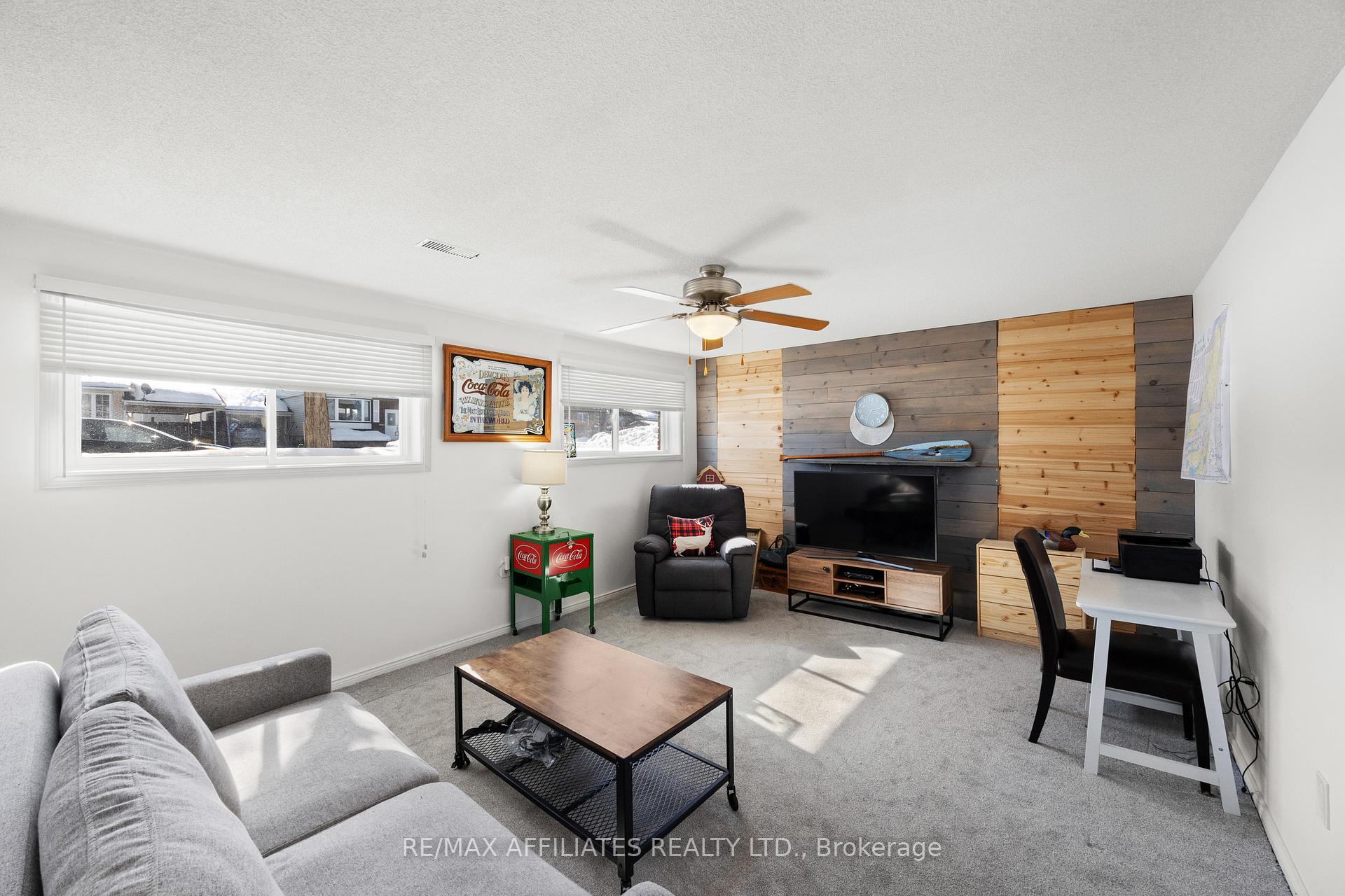 Photo 20 of 26 Bell Avenue, Smiths Falls — HOMEH