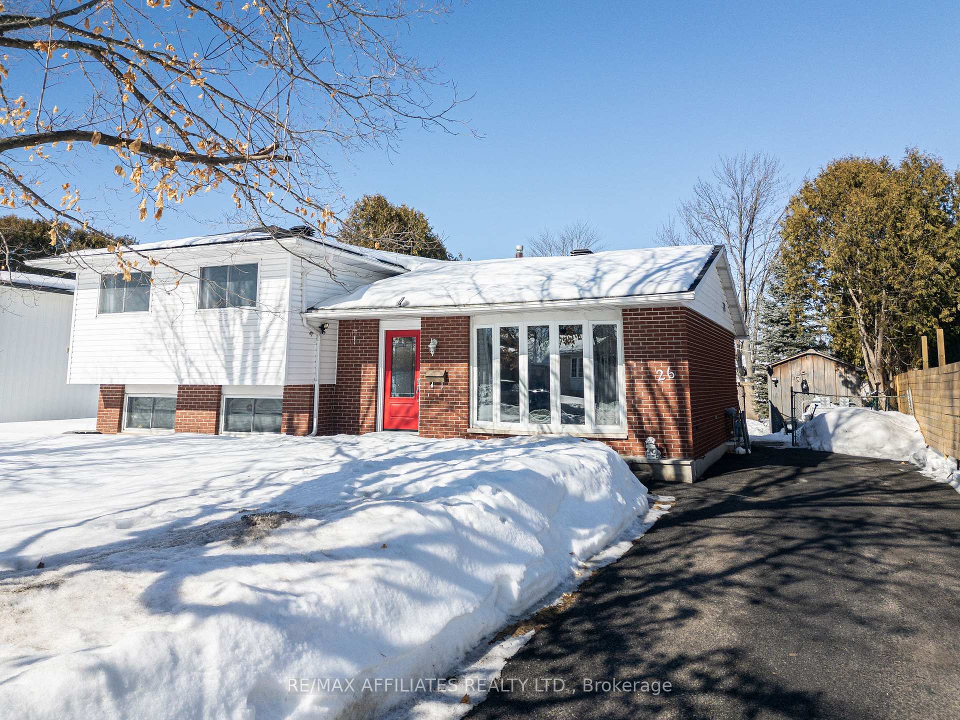 Photo 25 of 26 Bell Avenue, Smiths Falls — HOMEH